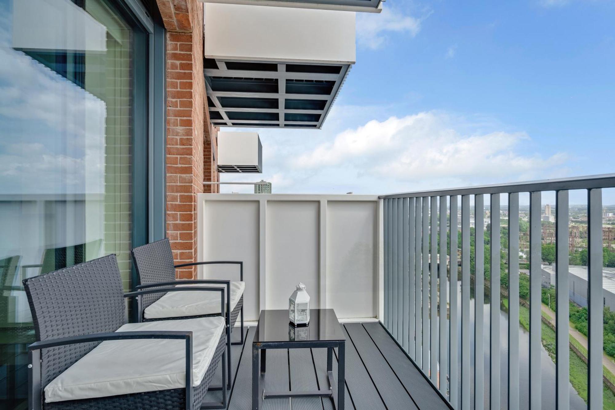 Lovely View Near Floor, 1gb Wifi, Near Canary Wharf, City, Stratford, Free Coffee, Snacks, Milk Apartamento