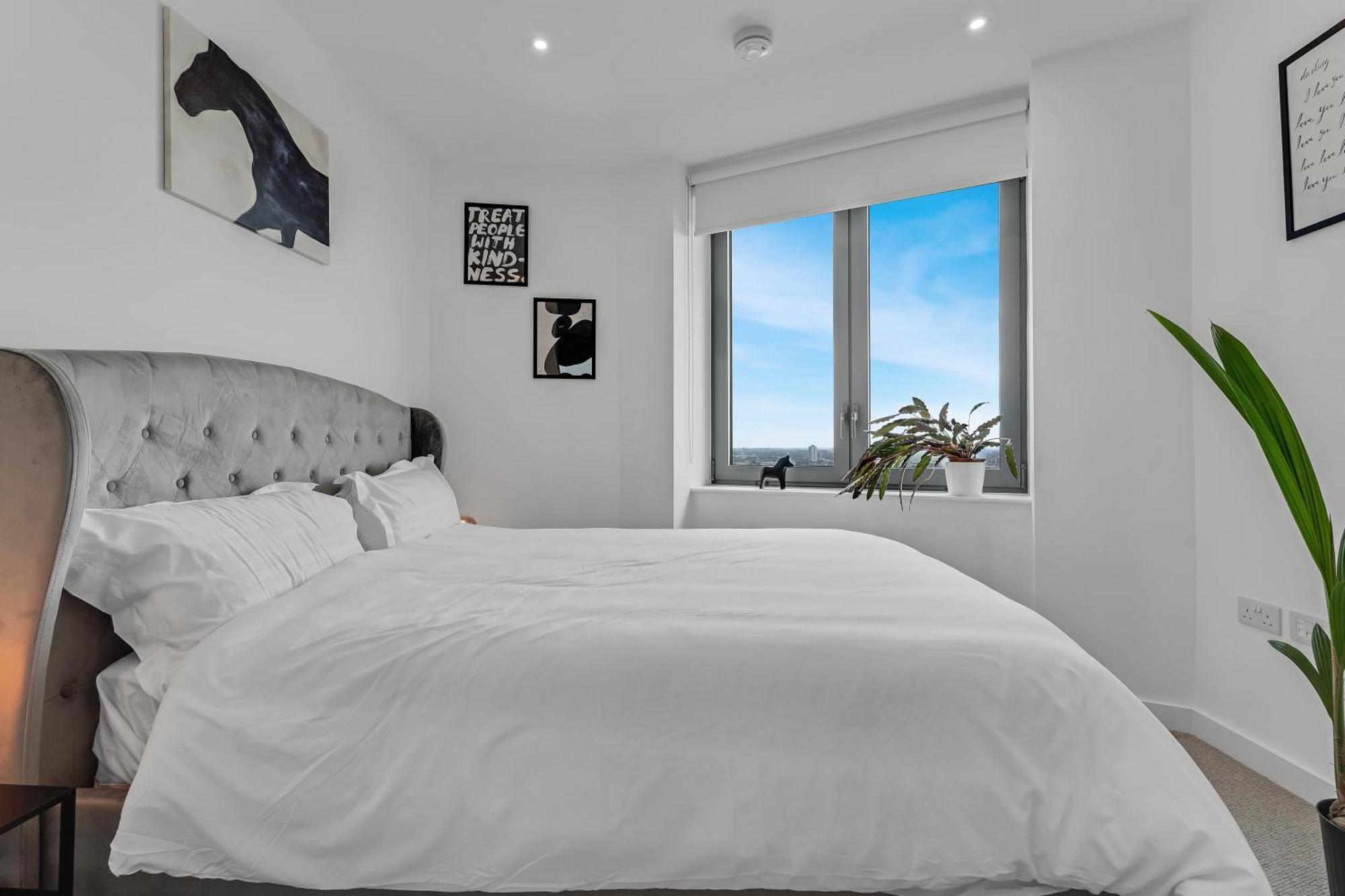 Lovely View Near Floor, 1gb Wifi, Near Canary Wharf, City, Stratford, Free Coffee, Snacks, Milk Appartement *