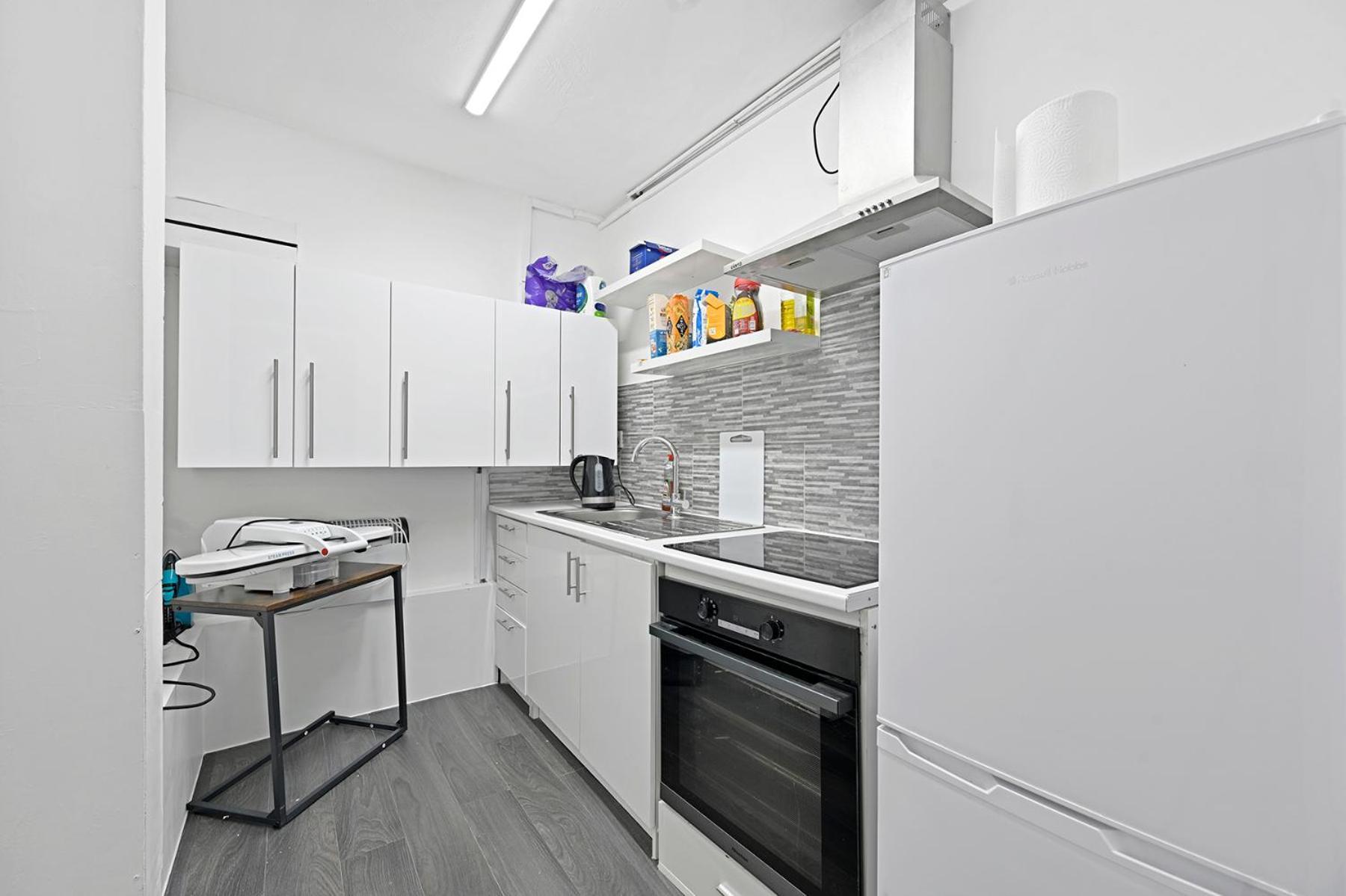 Southside Property * London
