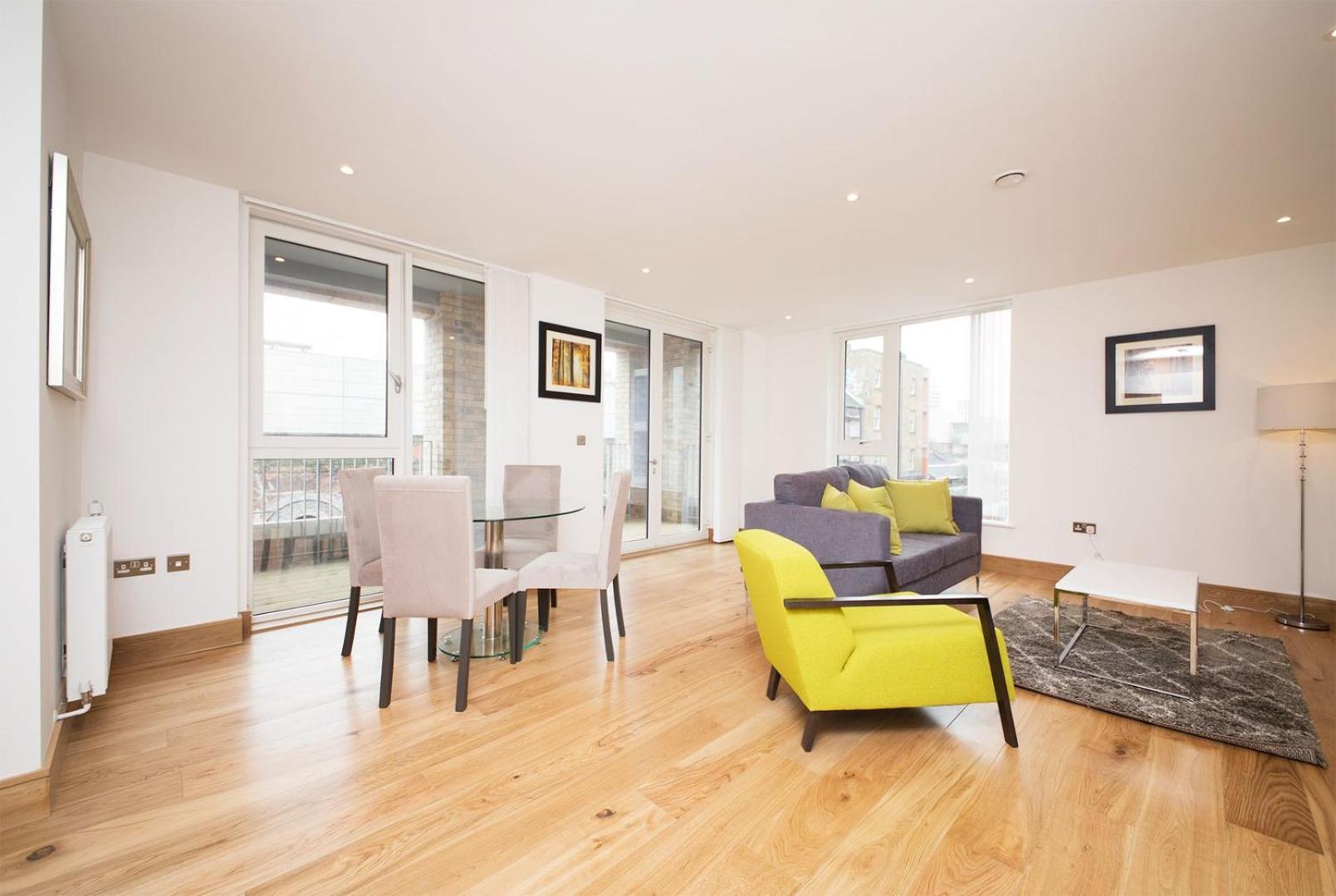 Luxury Large 130sq By Tower Bridge