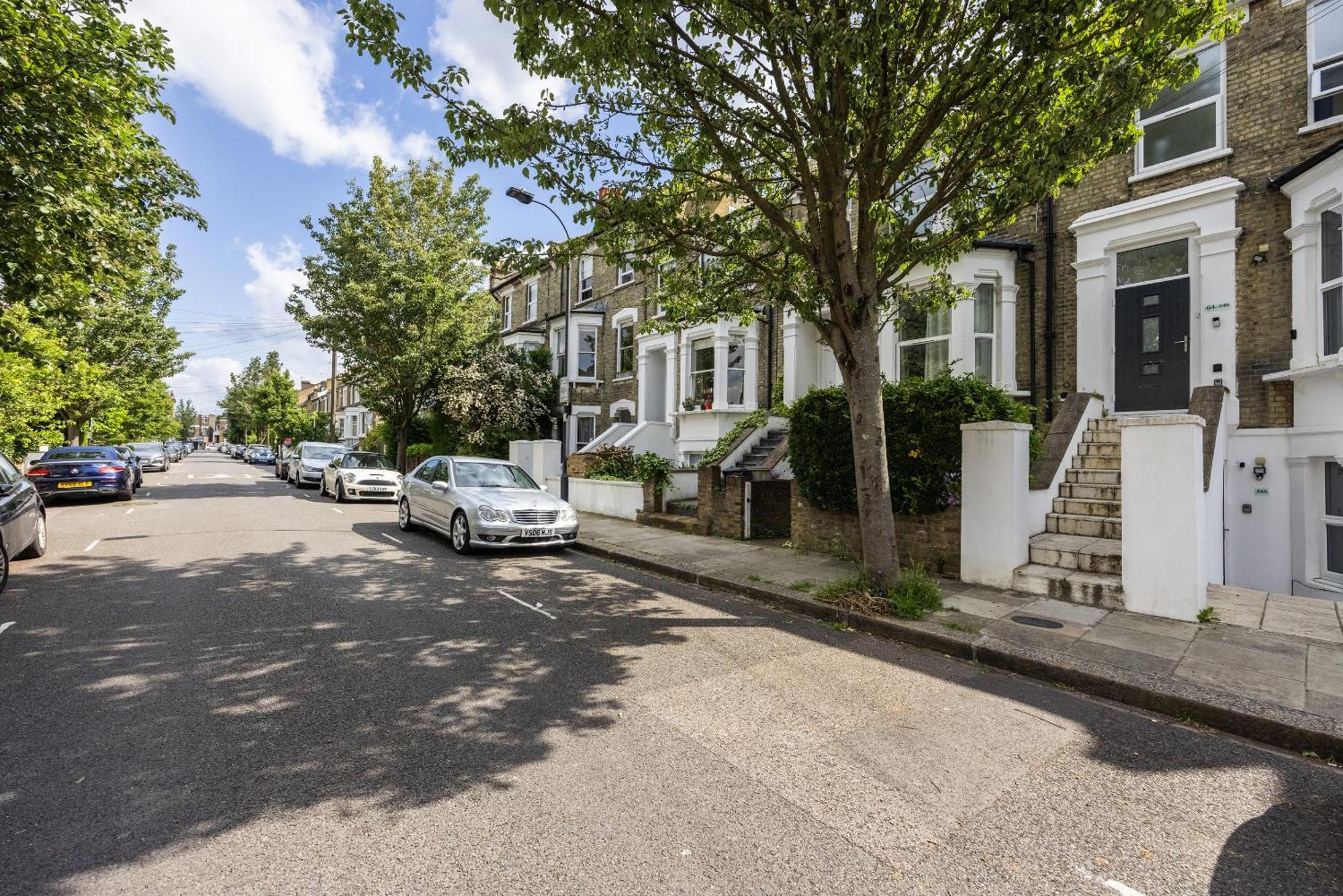 Beautiful 3-bed In Shepherd's Bush *