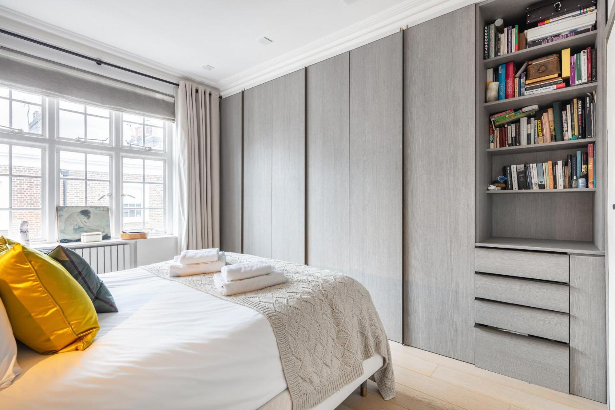 Architectural Triplex House In Heart Of Chelsea Londres