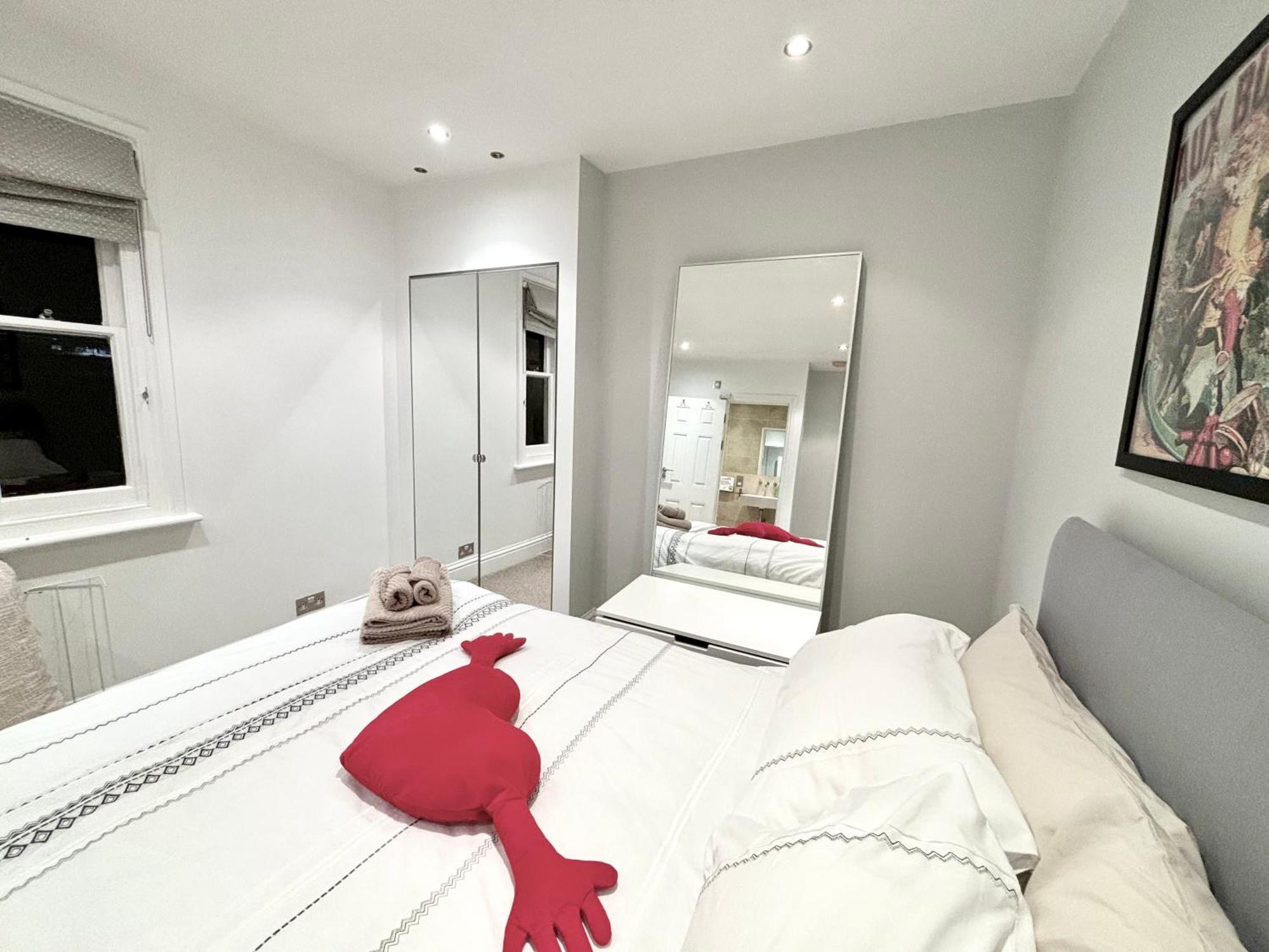 Victorian Modern Two Bedrooms Flat In West Kensington With Skyline View Apartamento