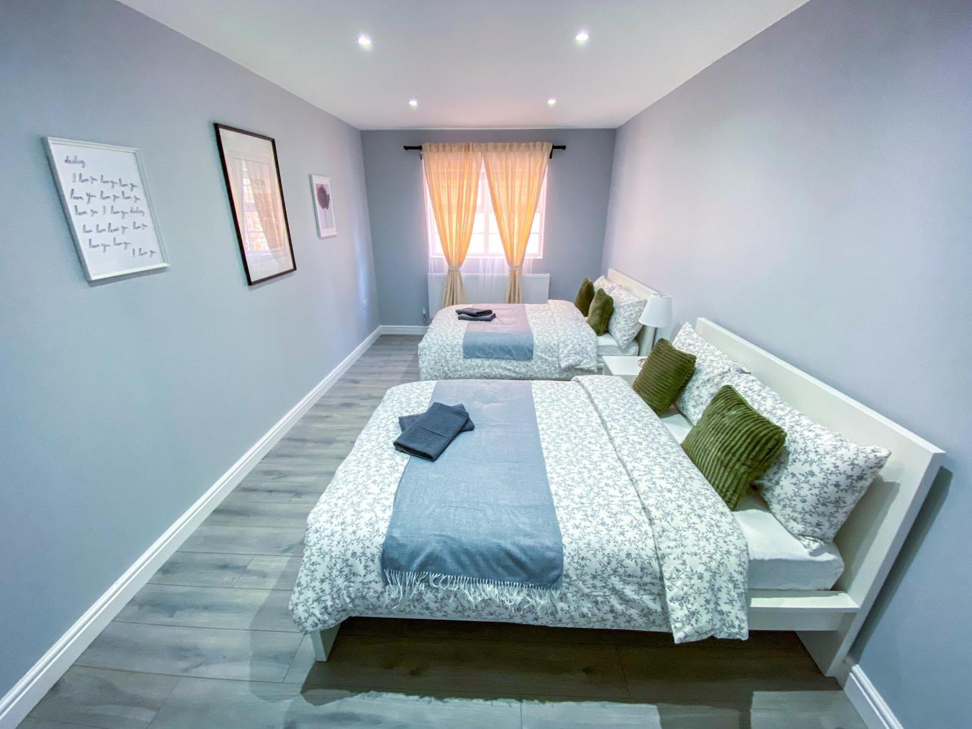 Apartment Modern 1-bedroom Flat, 5 Guest, - F2