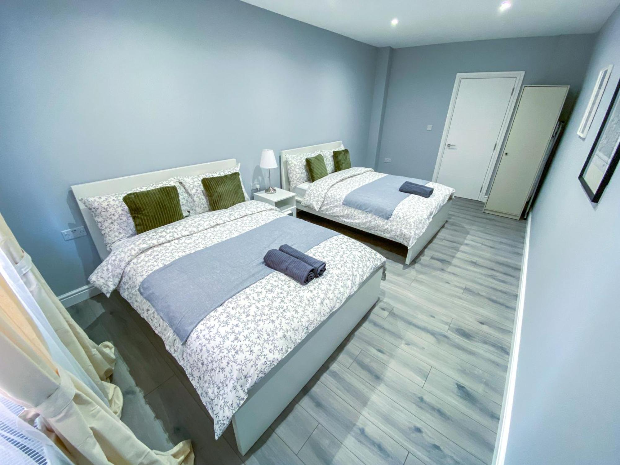 Modern 1-bedroom Flat, 5 Guest, - F2 * London