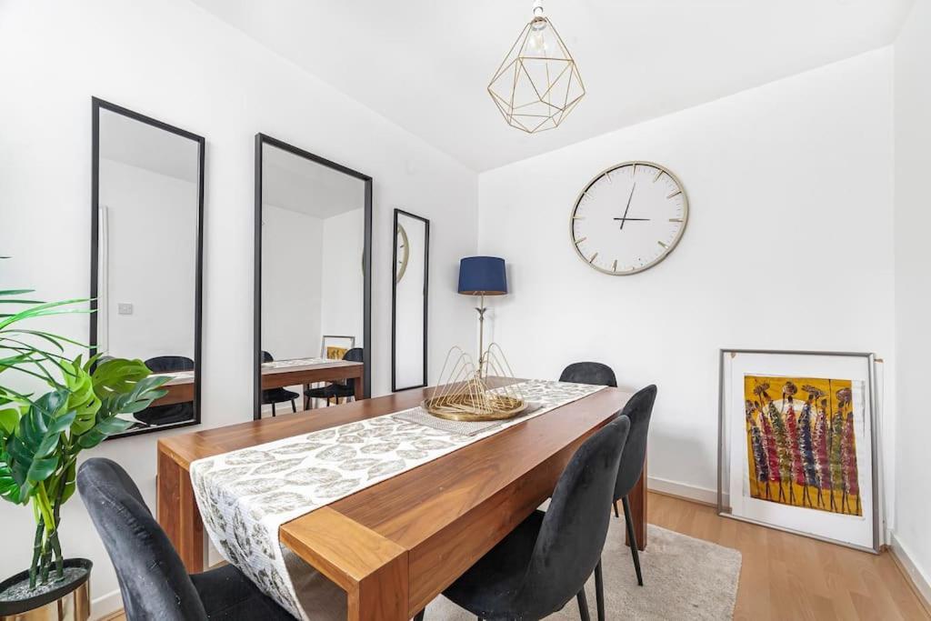 Spacious & Chic 3-bed House Near Central Apartamento *