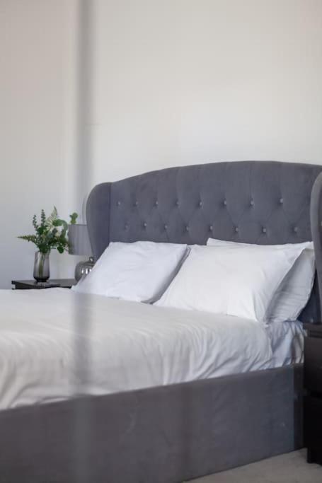 Spacious & Chic 3-bed House Near Central Apartamento