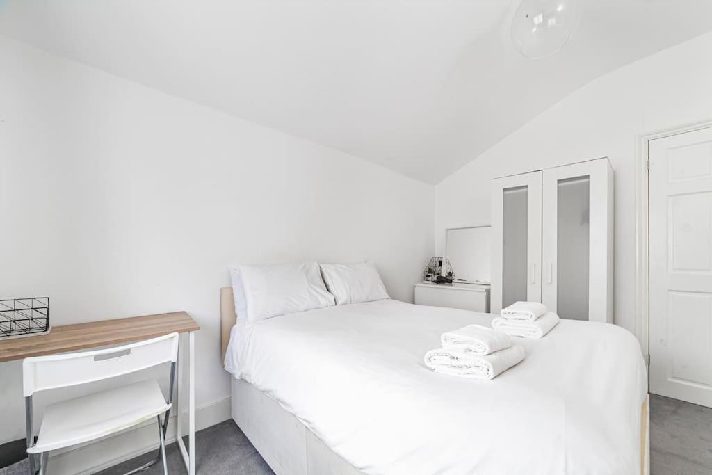 Spacious & Chic 3-bed House Near Central Apartamento