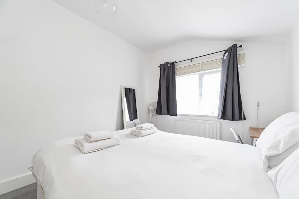 Spacious & Chic 3-bed House Near Central Apartamento