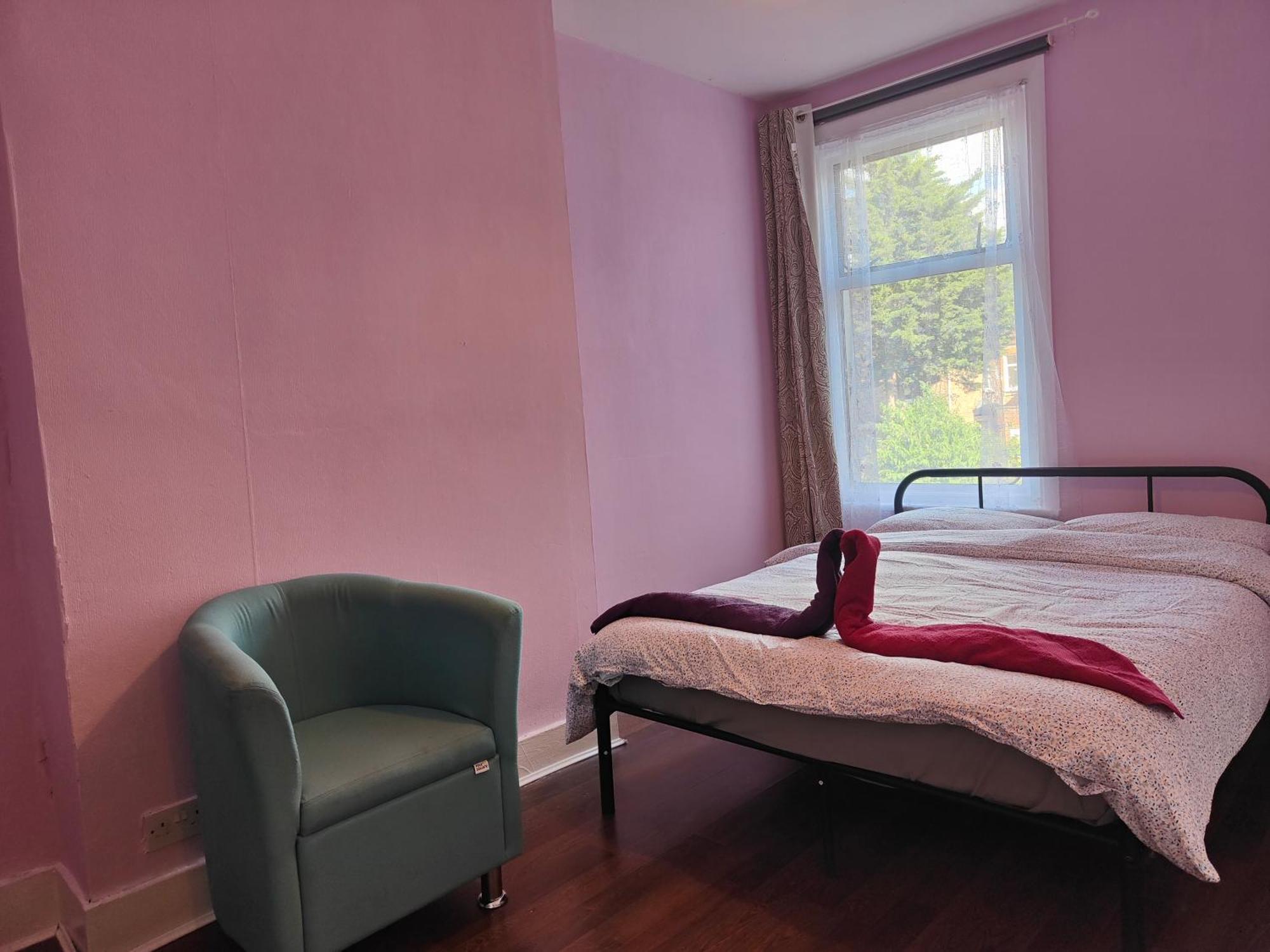Charming Double Bed Retreat Gasthof