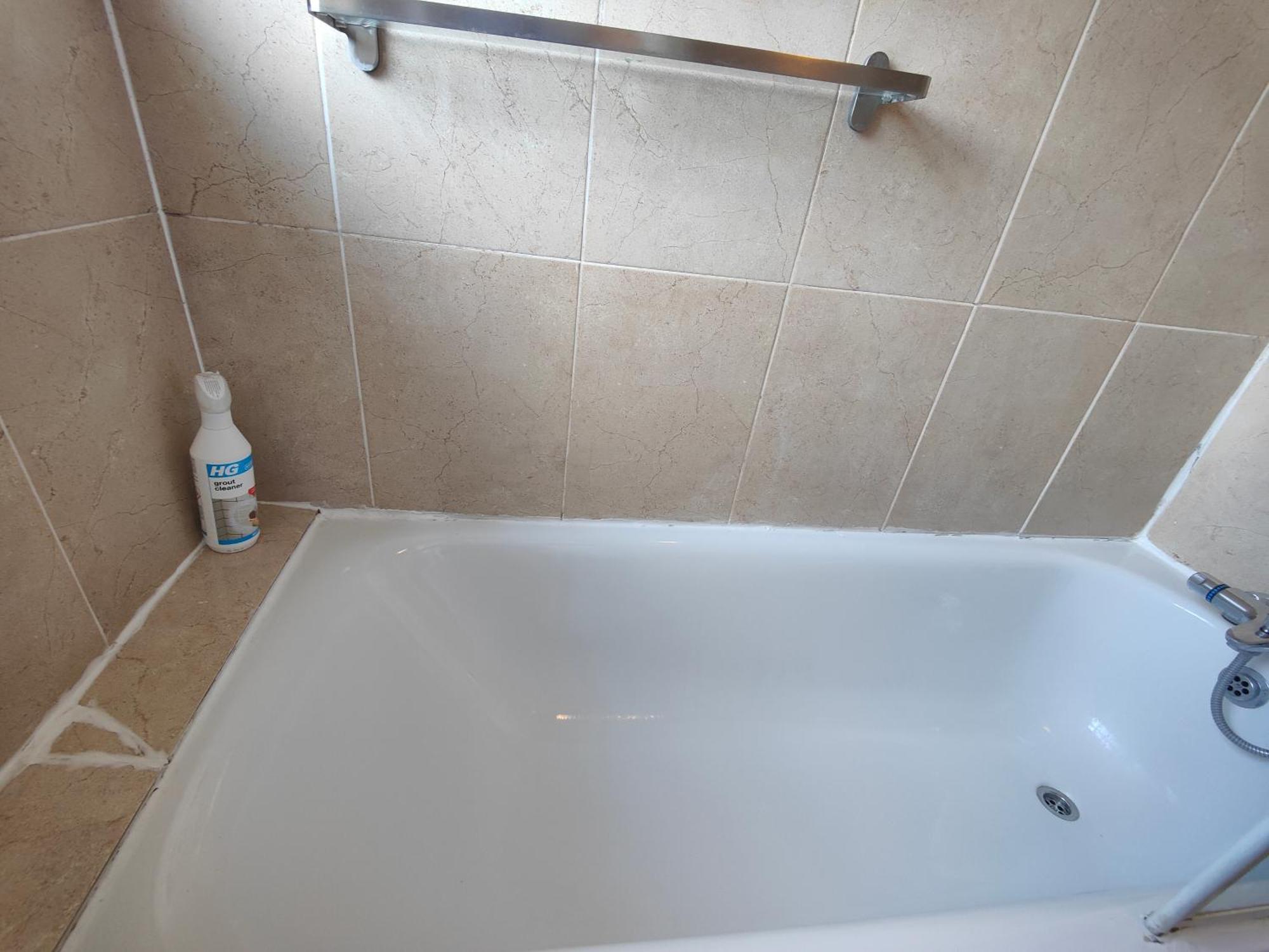 Charming Double Bed Retreat * London