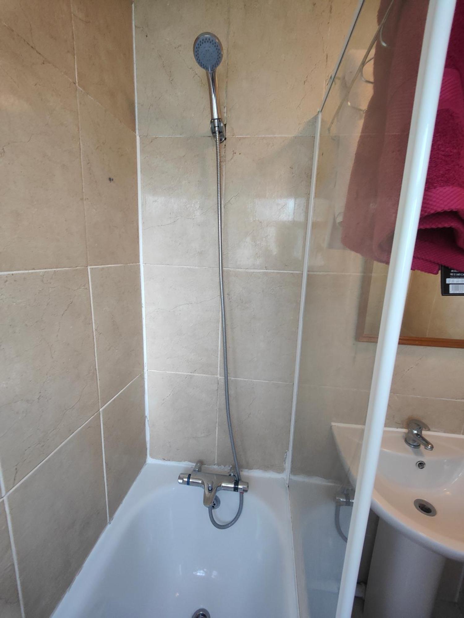 Charming Double Bed Retreat Gasthof