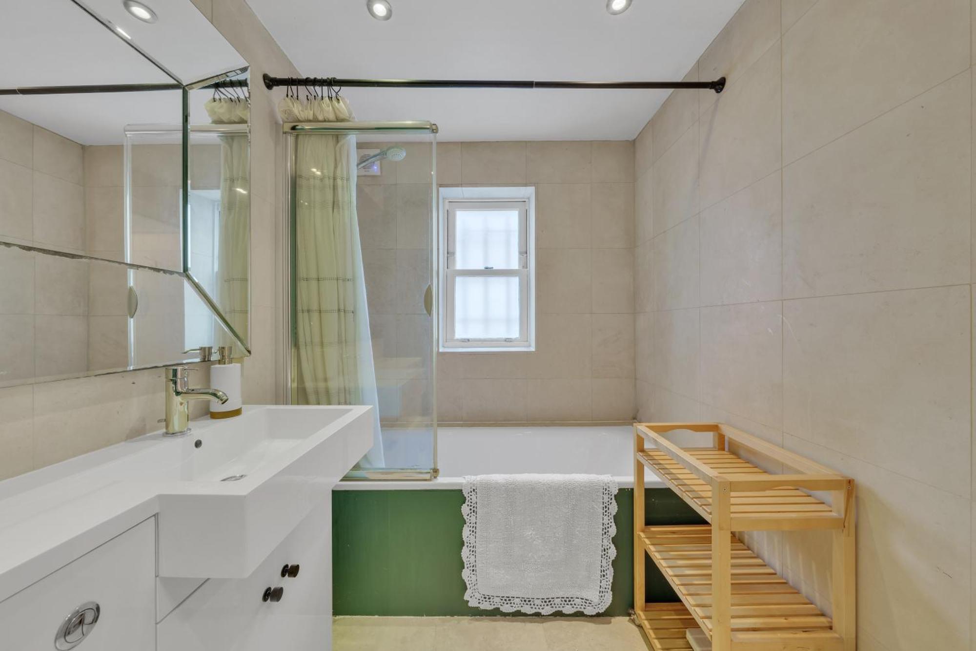 Mews House In Maida Hill With Free Parking *