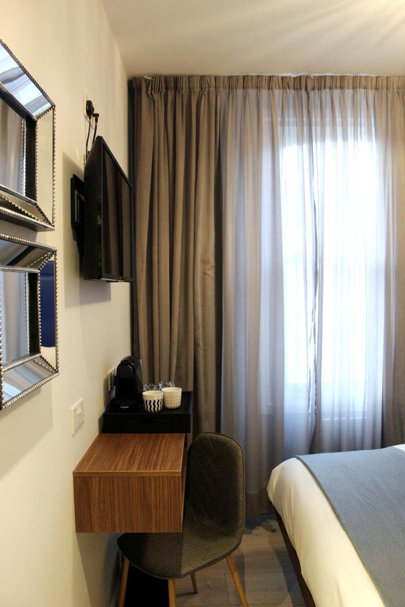 Cg Kensington Hotel 4*