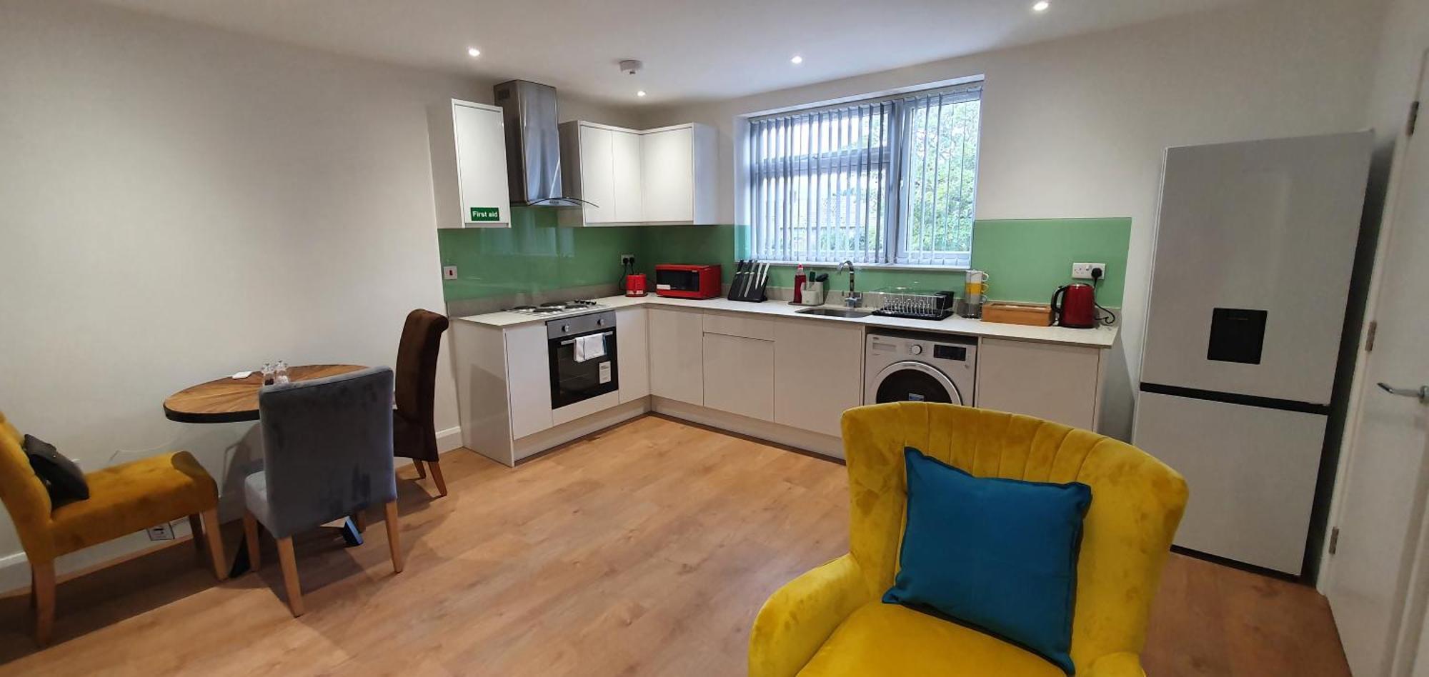Garland Stylish 2 In Greater Apartment *