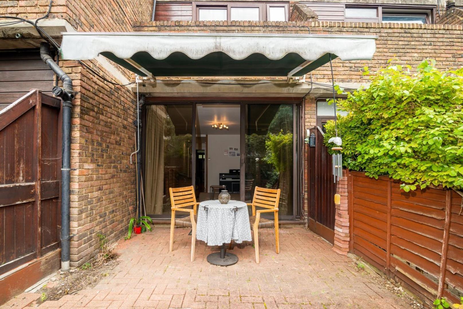 Guestready - Lovely Ground Floor Duplex With Patio In Southbank Apartment London