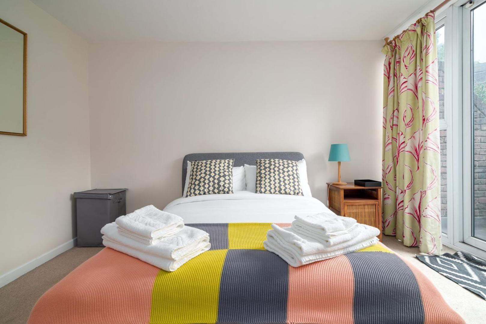 Guestready - Lovely Ground Floor Duplex With Patio In Southbank Apartment *