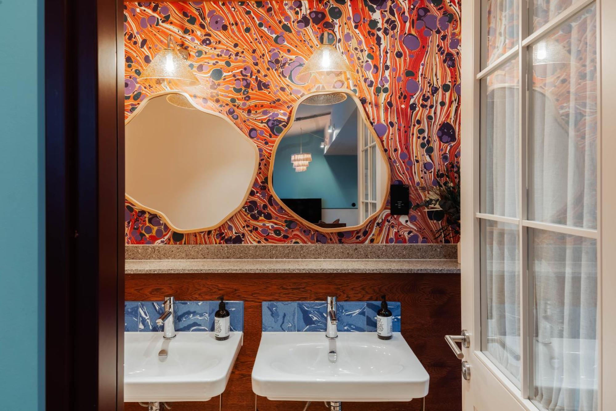 Room2 Chiswick Hometel Hotel London