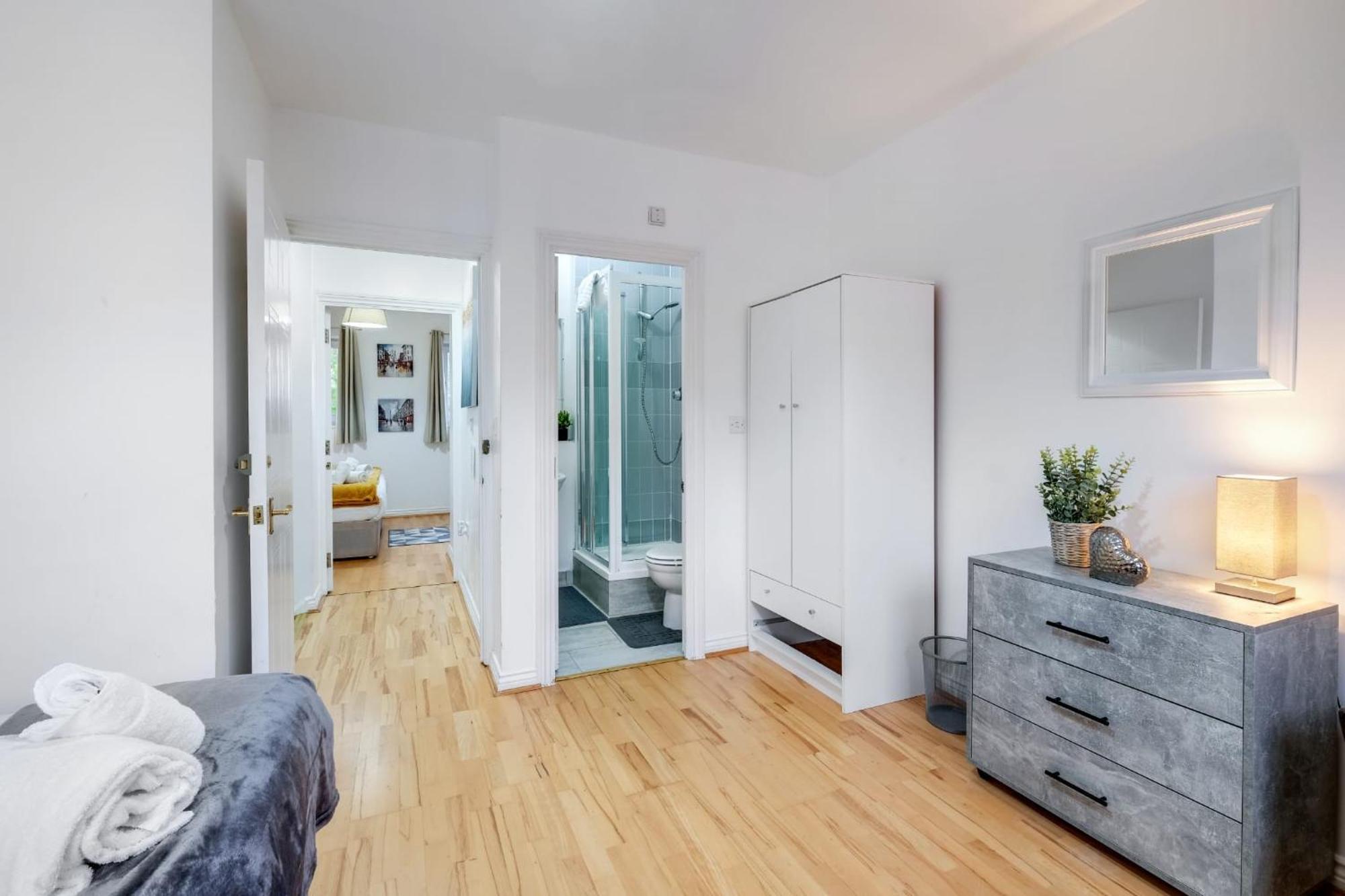 Mannys - & Cozy 4bed Diamond Appartement *