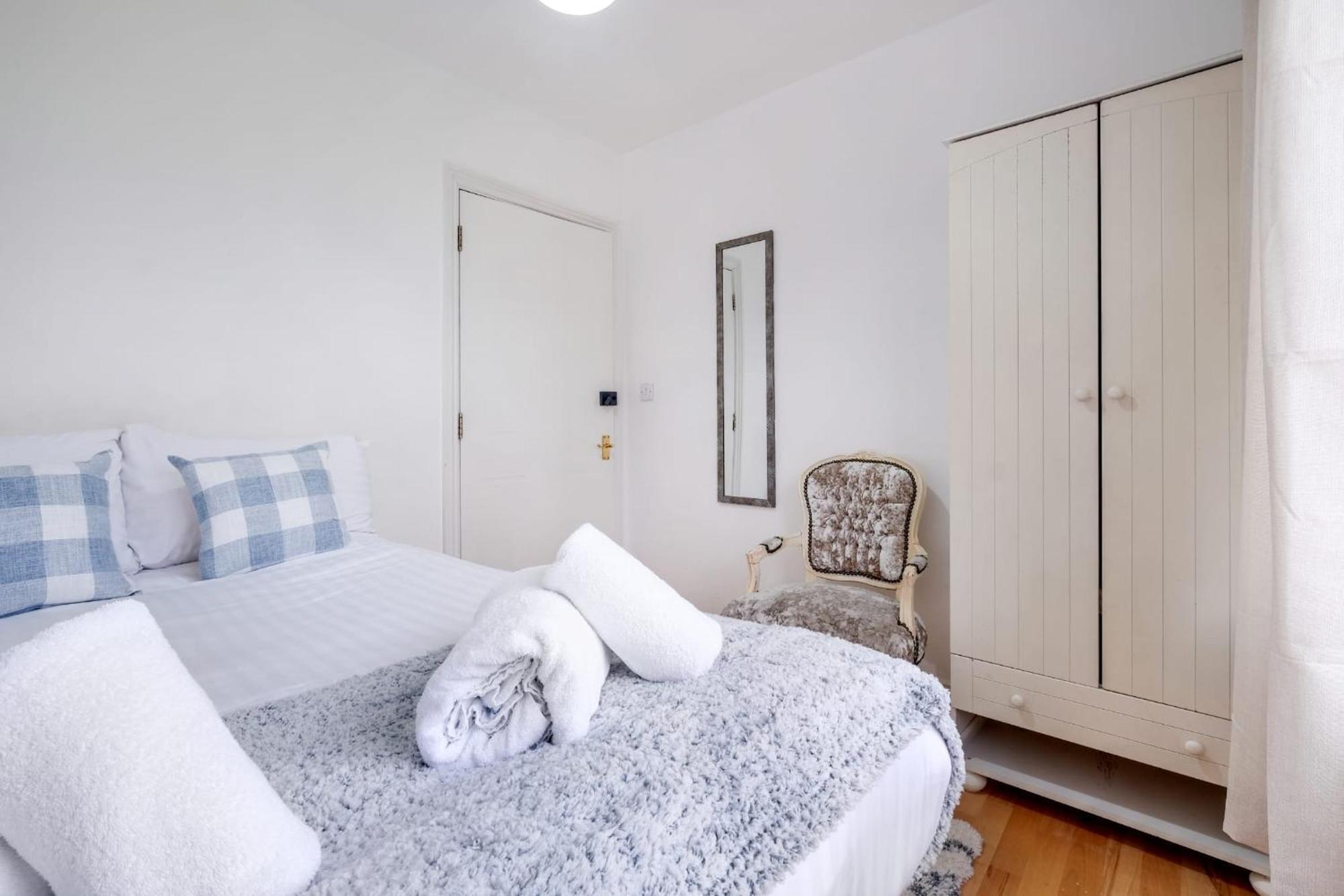Mannys - & Cozy 4bed Diamond Londen