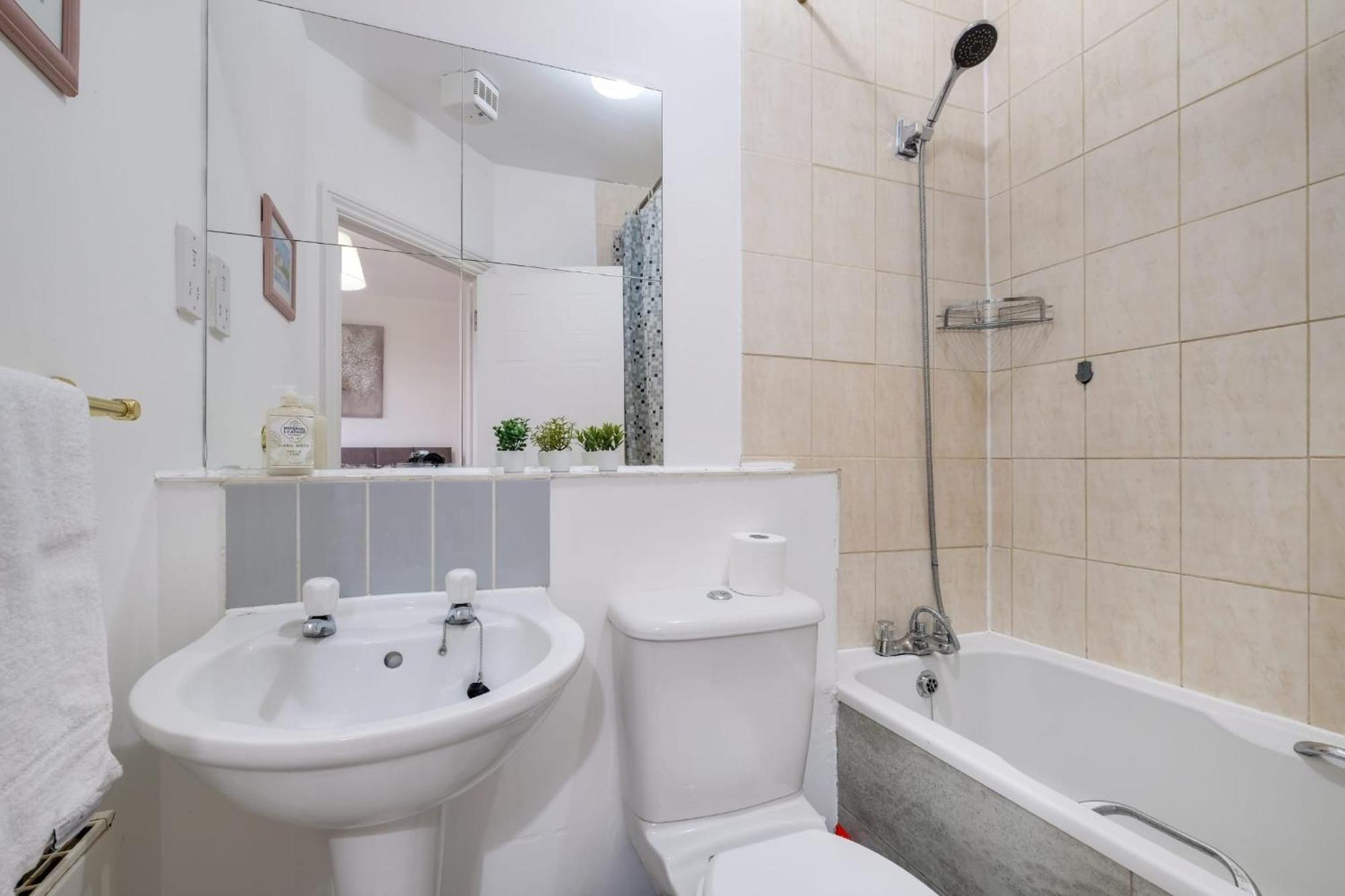 Mannys - & Cozy 4bed Diamond * Londen