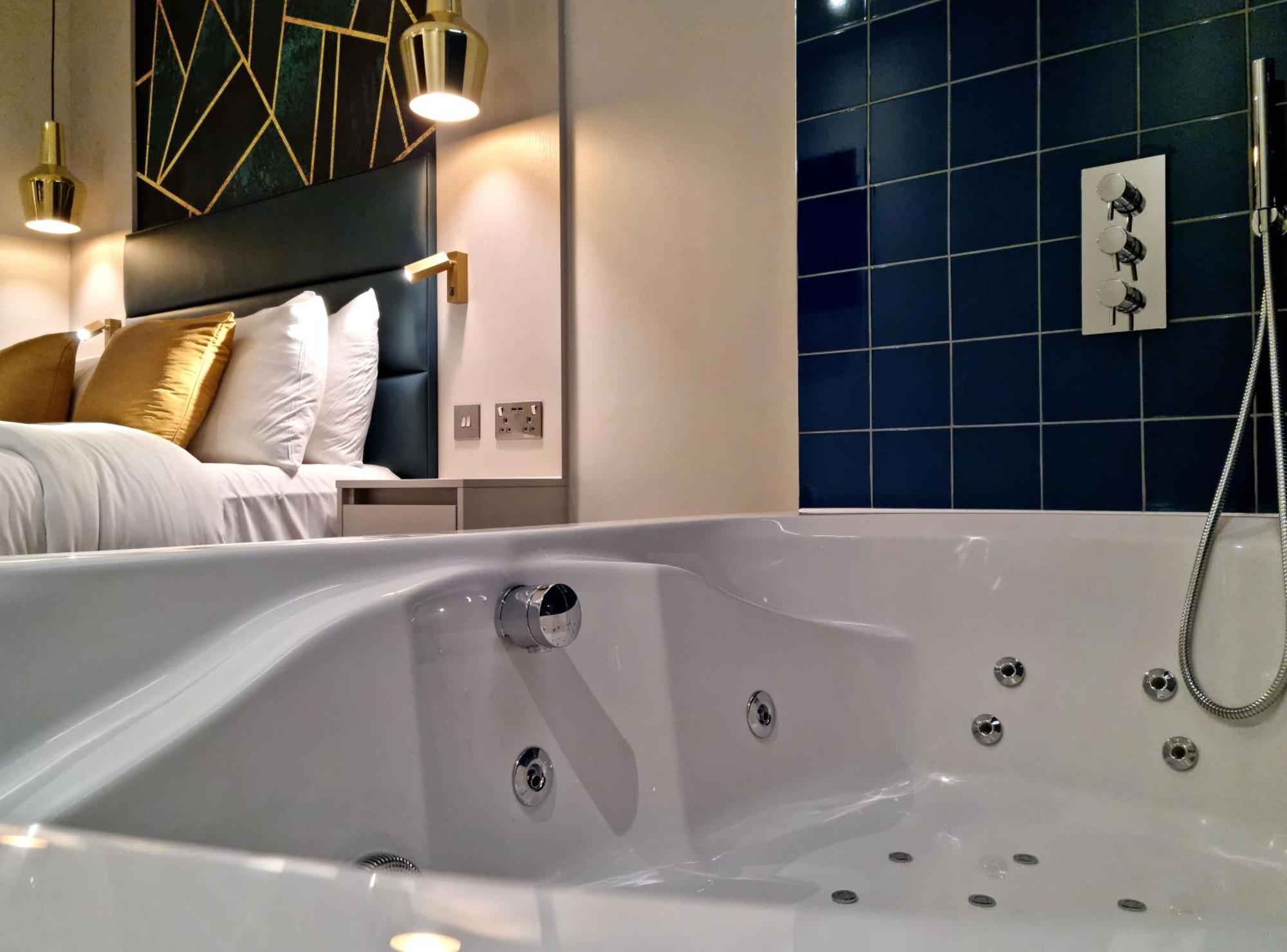 Nox Maida Vale Apartahotel 4*