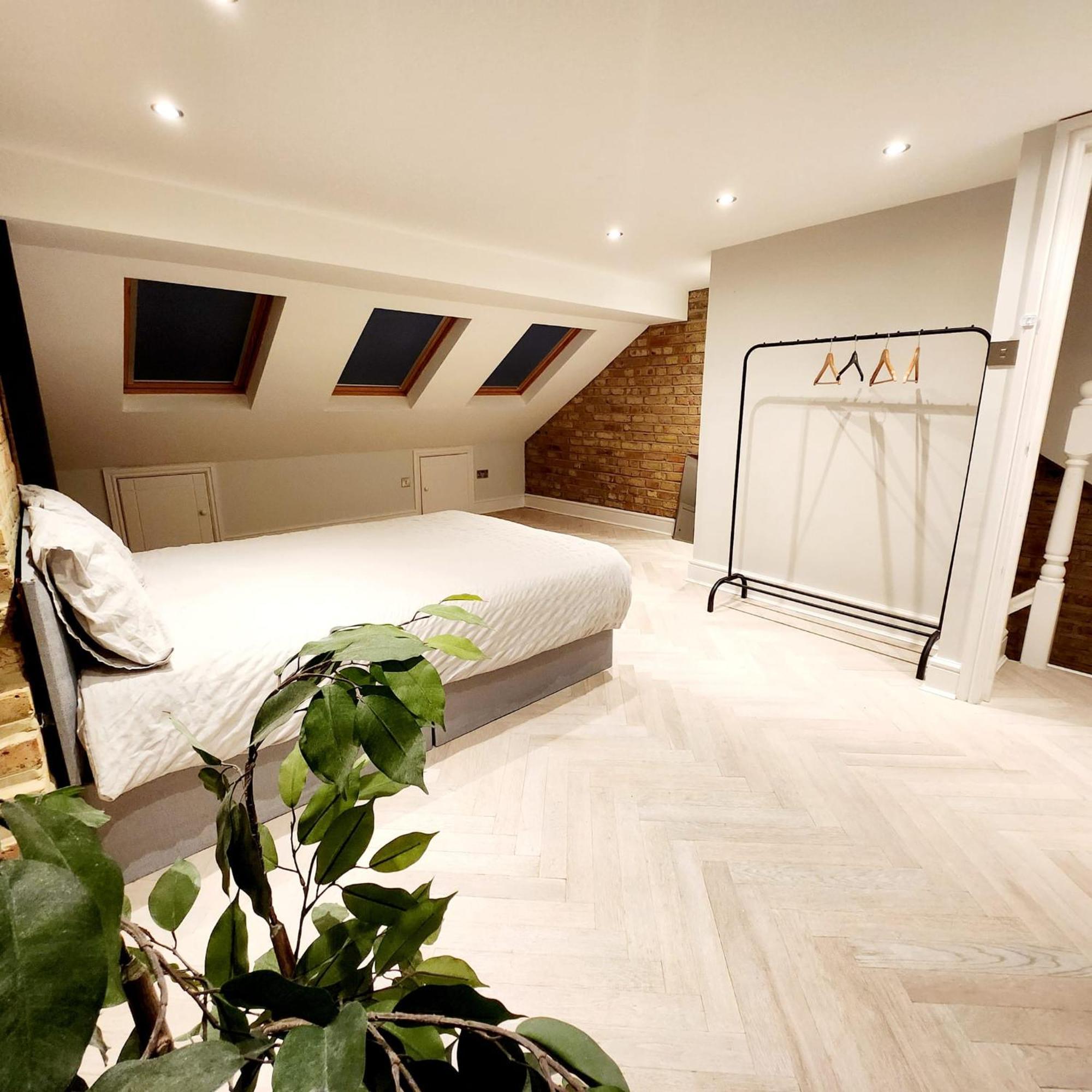 Séjour chez l'habitant Contemporary 3 Bed House With Spacious Garden Close To Stratford & Canary Wharf Londres