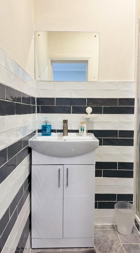 Appartement Flat In Acton Londres