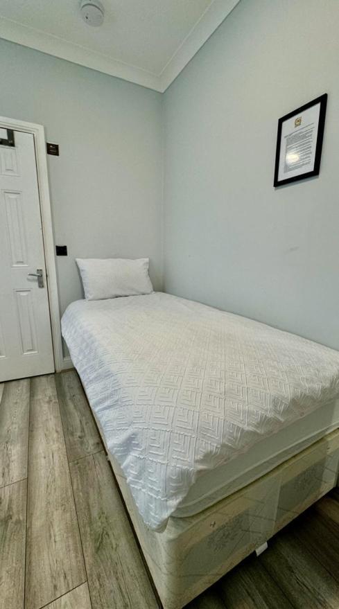 Appartement Flat In Acton Londres