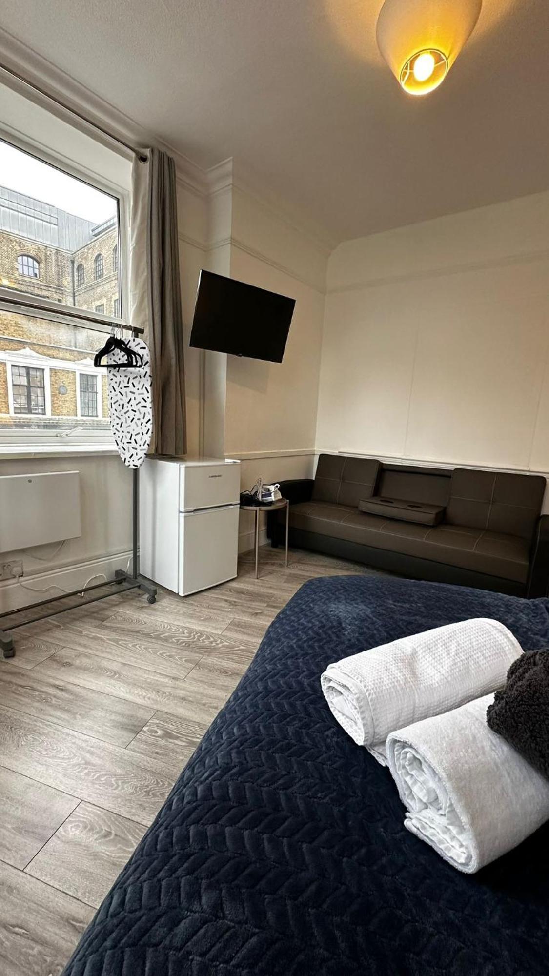 Quarto em Acomodações Particulares Wandsworth Guest 64 *
