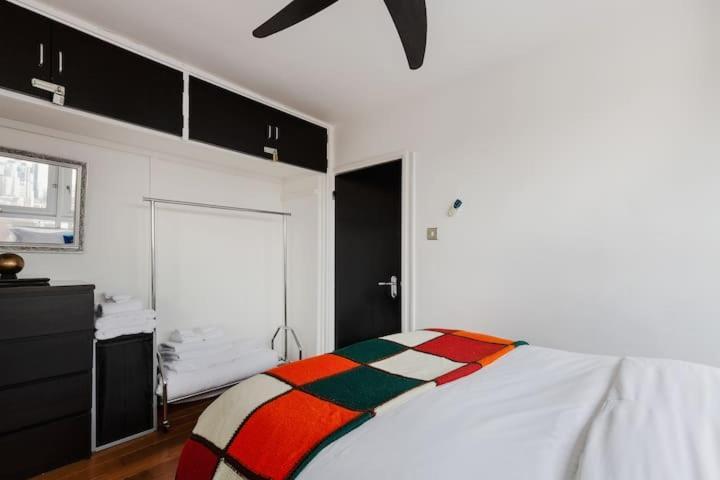 Guestready - Stylish Skyline Views, Appartement Londen