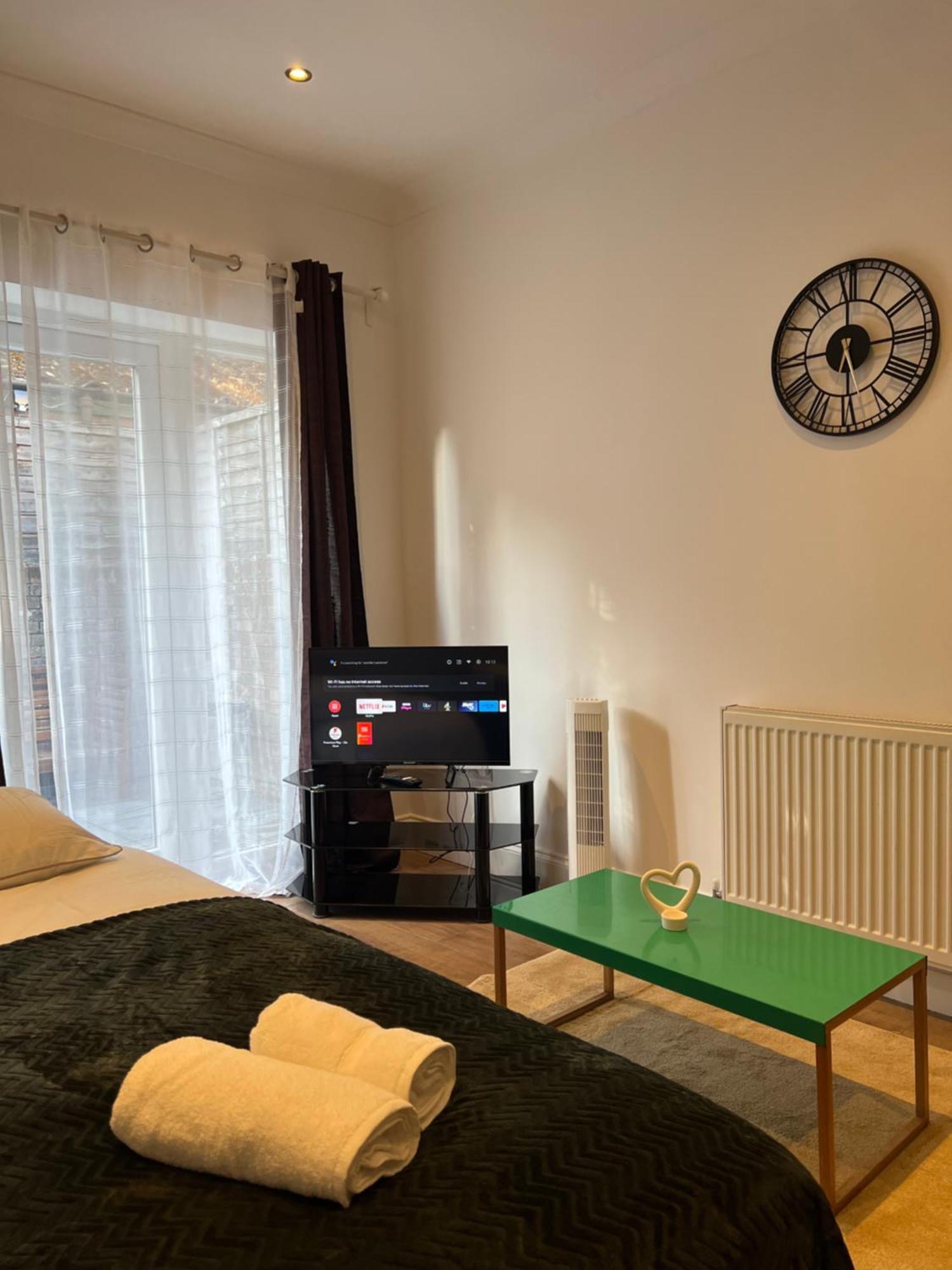 Lovely Garden Flat Near Emirates Stadium And Kings Cross St Pancras Station Appartement Londres