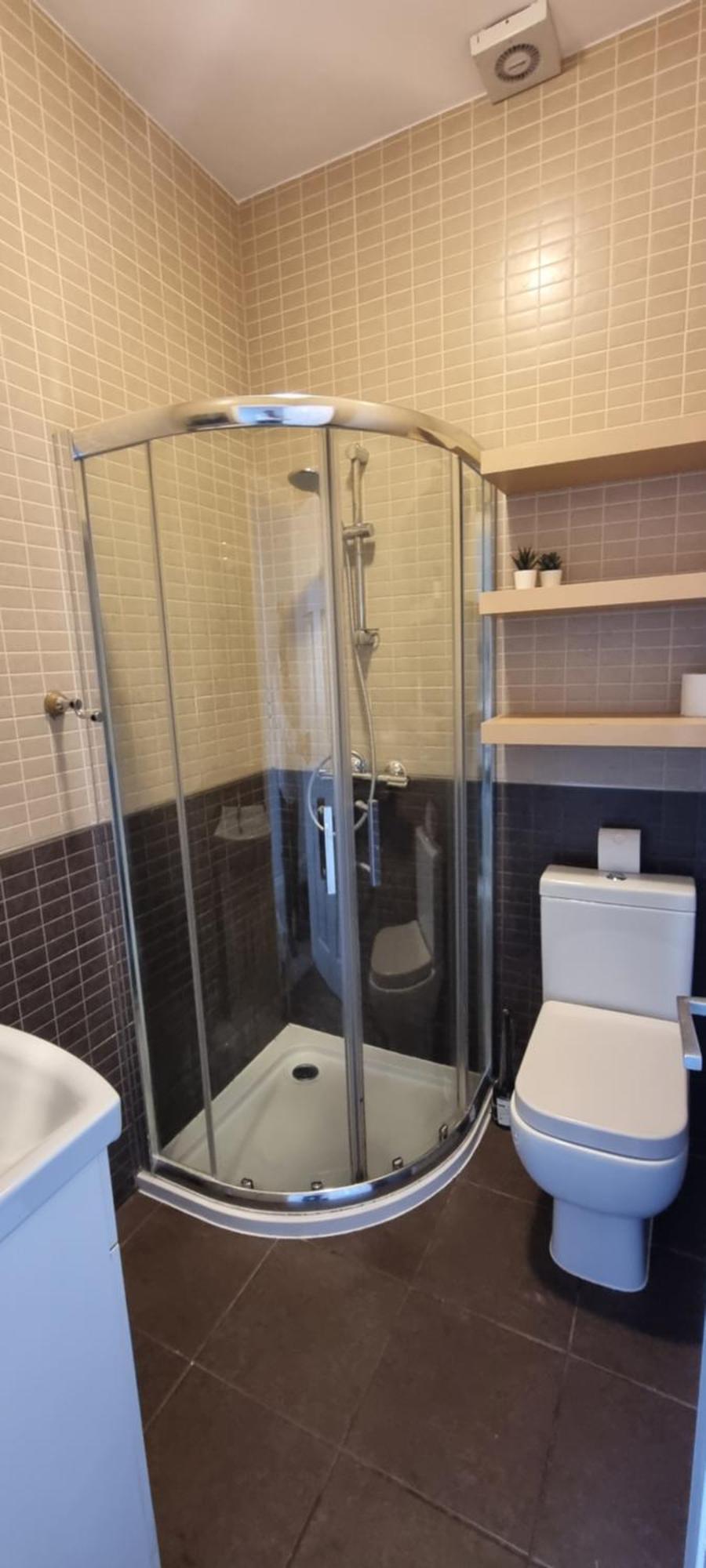 Star Heath St 2-bed Adobe Appartement *