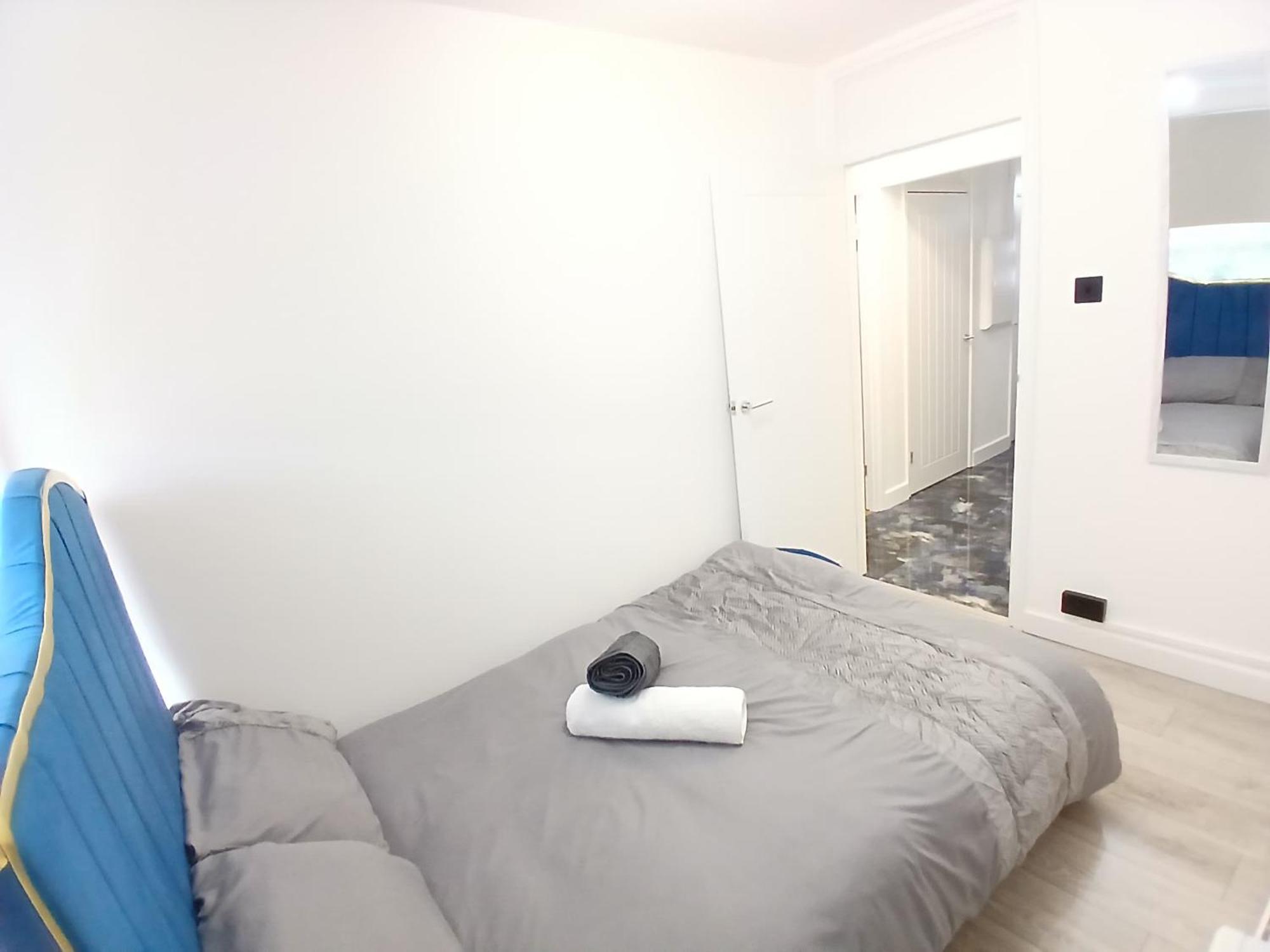 Apartment Peaceful Moira - 2 Bedroom Flat Between Brixton And Kennington 10mins To London