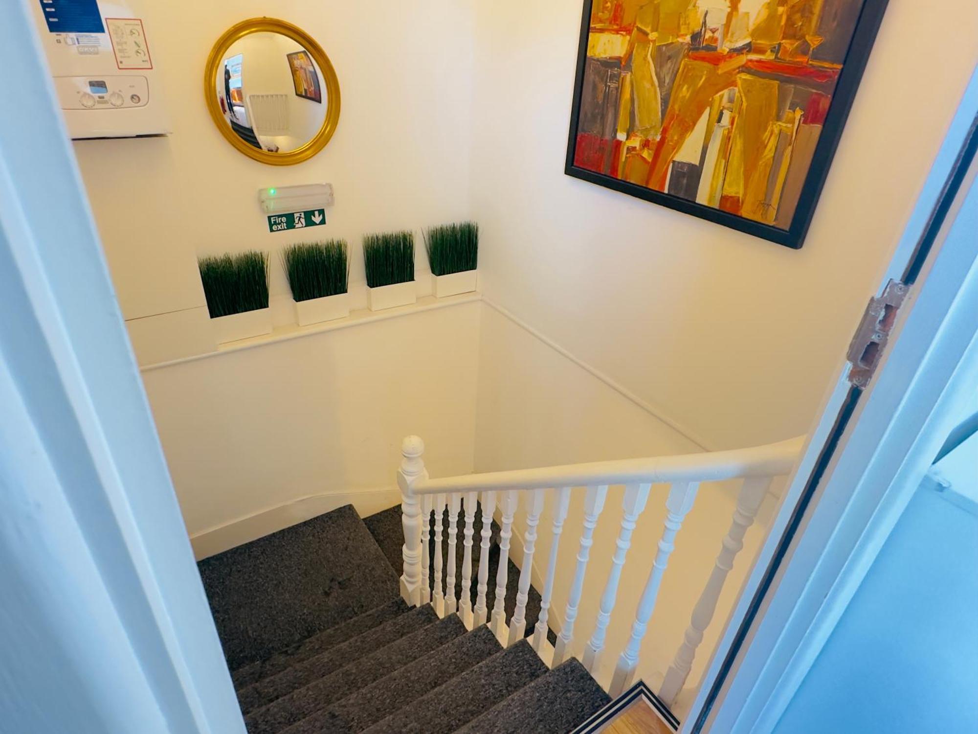 Zee Homes W6