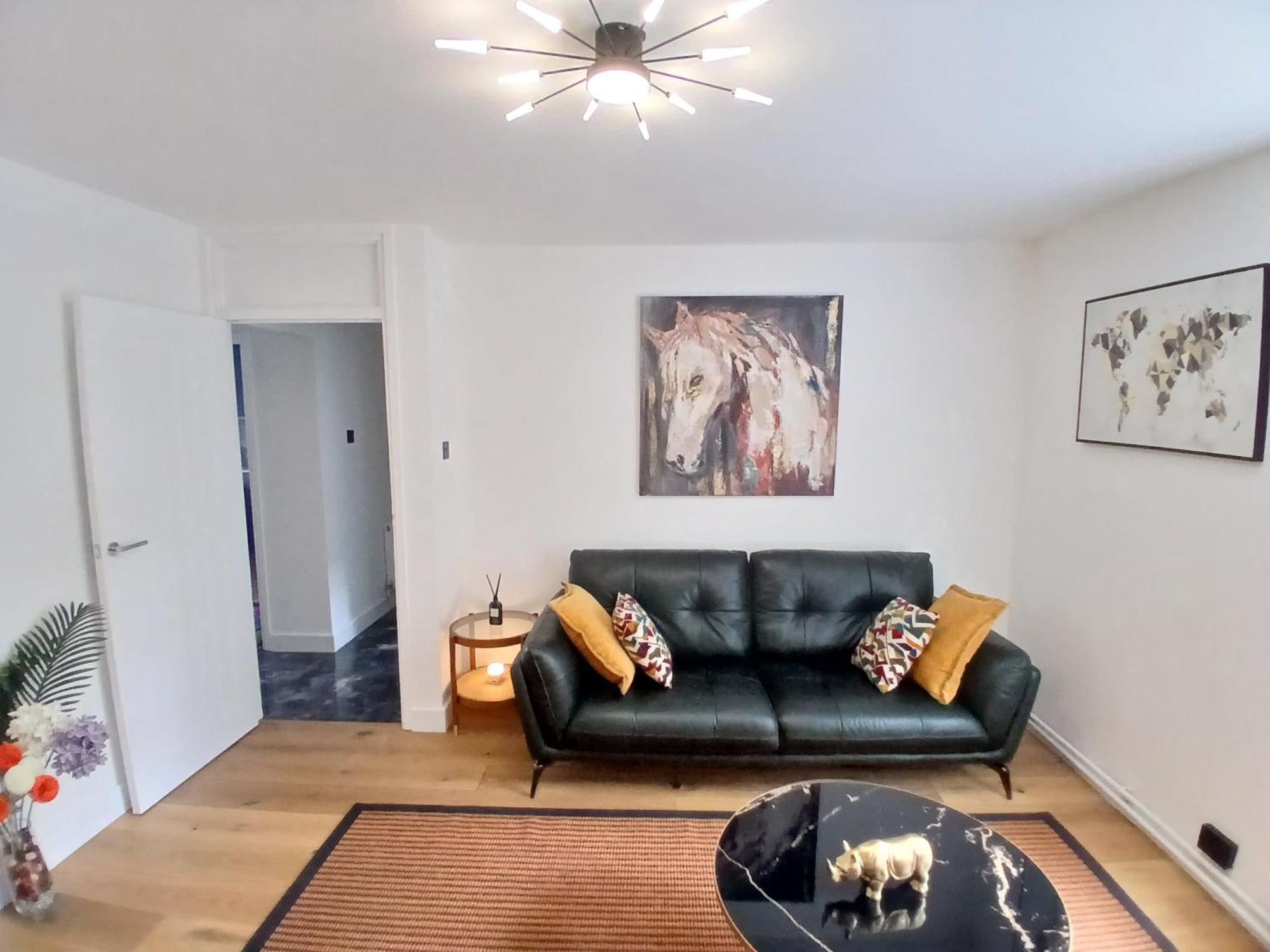 Peaceful Moira - 2 Bedroom Flat Between Brixton And Kennington 10mins To Apartment *