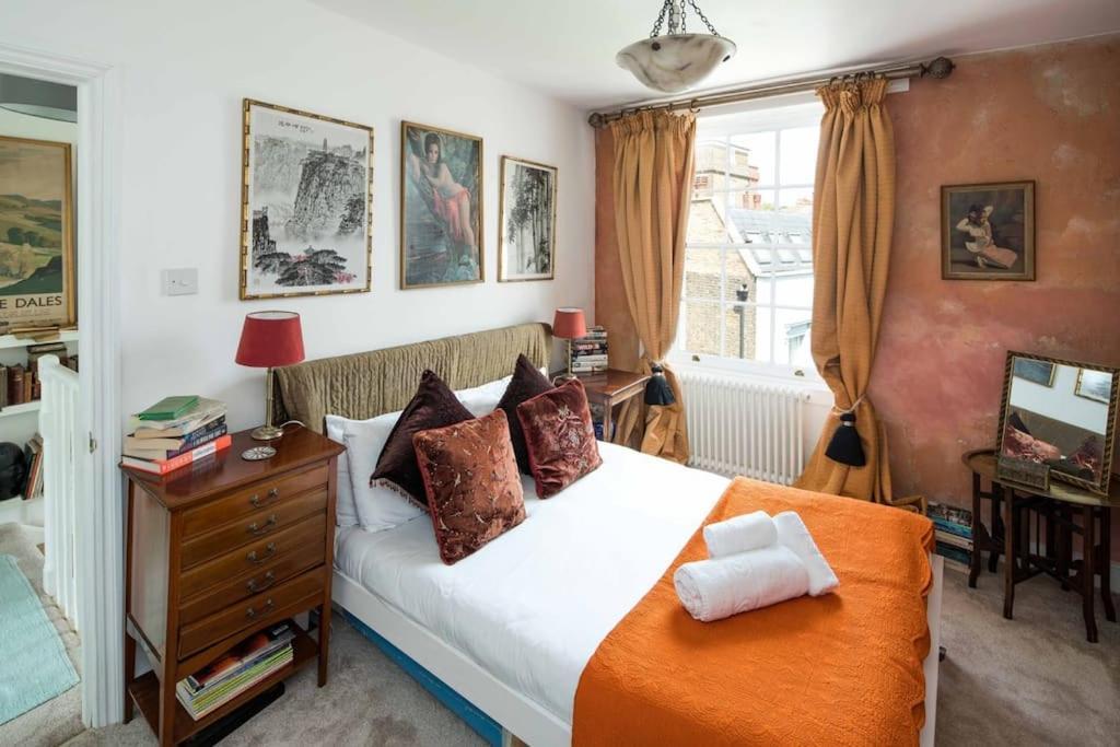 Artists Comfy Home, Near Camden Market Appartement