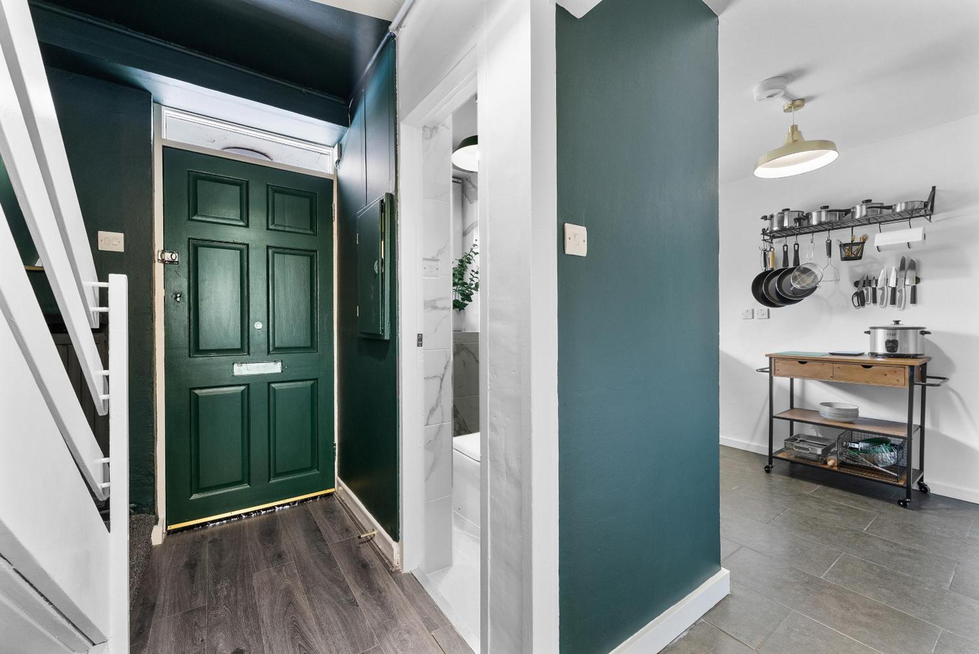 Spacious 3 Bedroom Whitechapel With Garden By Gold Appartement