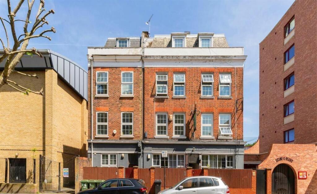 The Anchor In Kings Cross Zone 1 !!! Londres