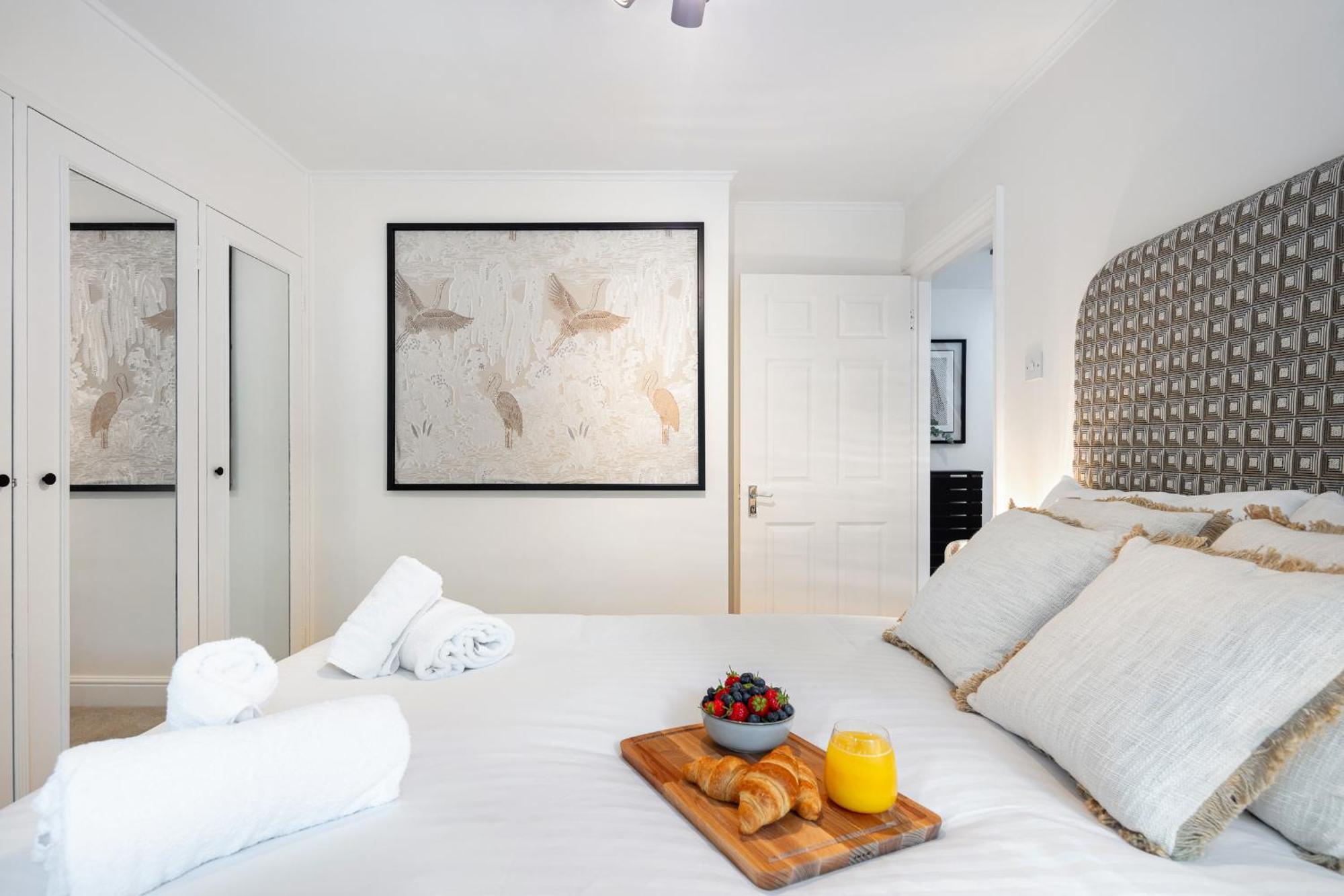 Rare 4beds Townhouse In Kensington With Patio Сasa de vacaciones *