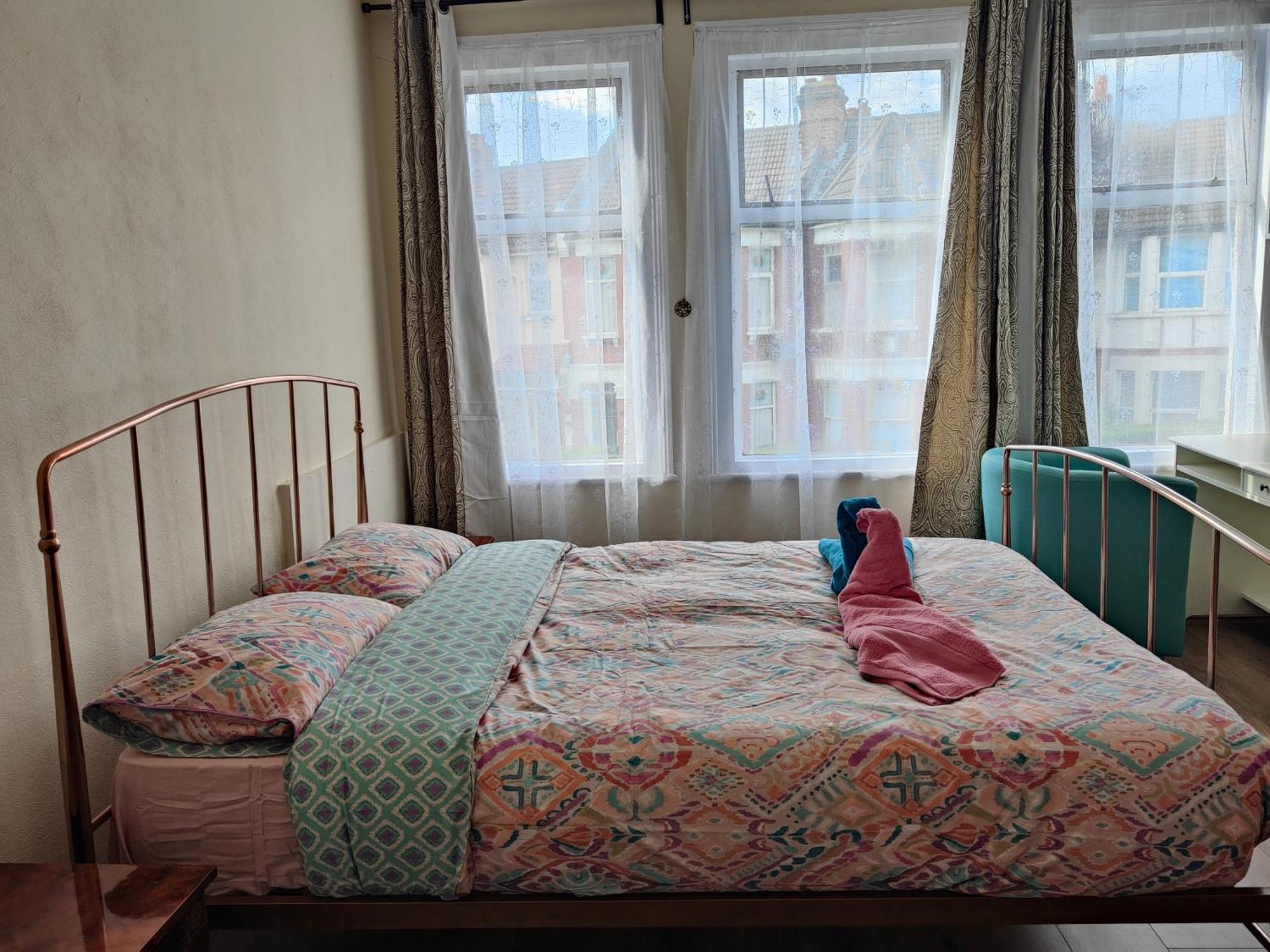 Casa de hóspedes Elegant King Bed Get Away