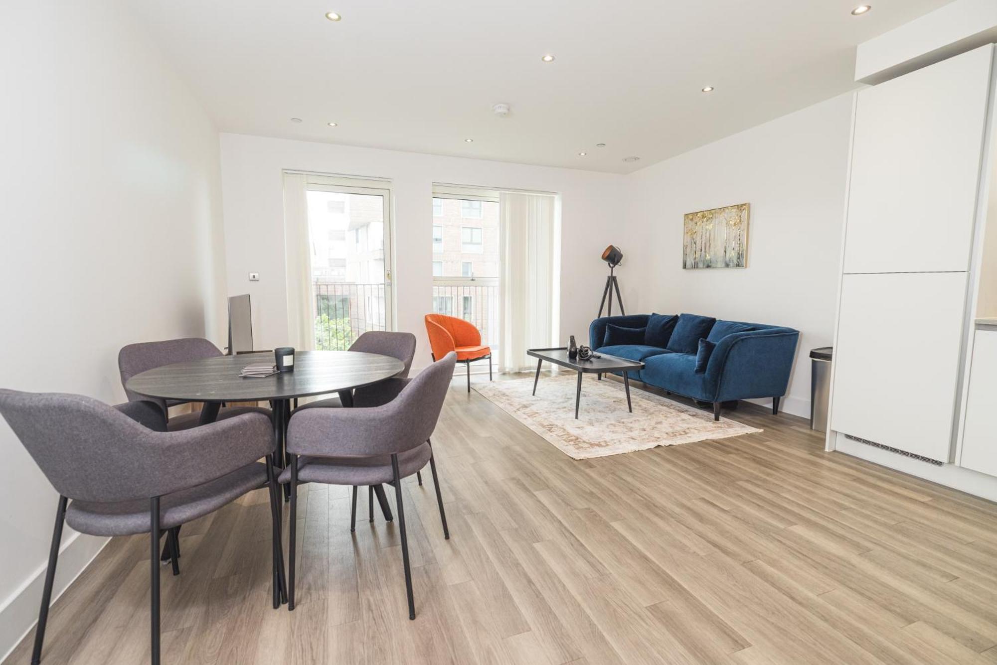 Escape - Royal Wharf Apartamento *