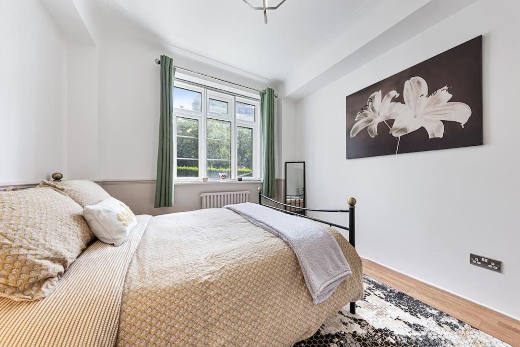 Brand New 3 Bedroom Flat In Apartamento Londres