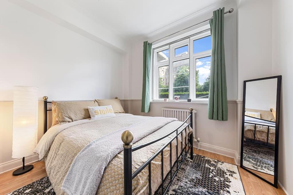 Apartamento Brand New 3 Bedroom Flat In Londres