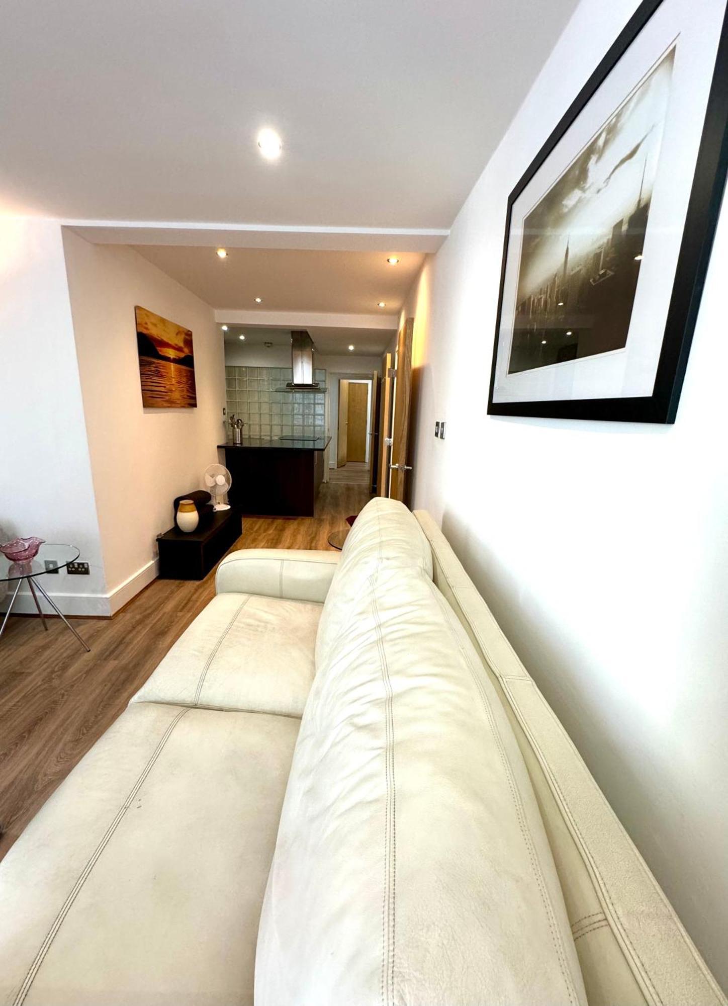 The Crib - 3 Bedroom Central By Wild Apartamento Londres