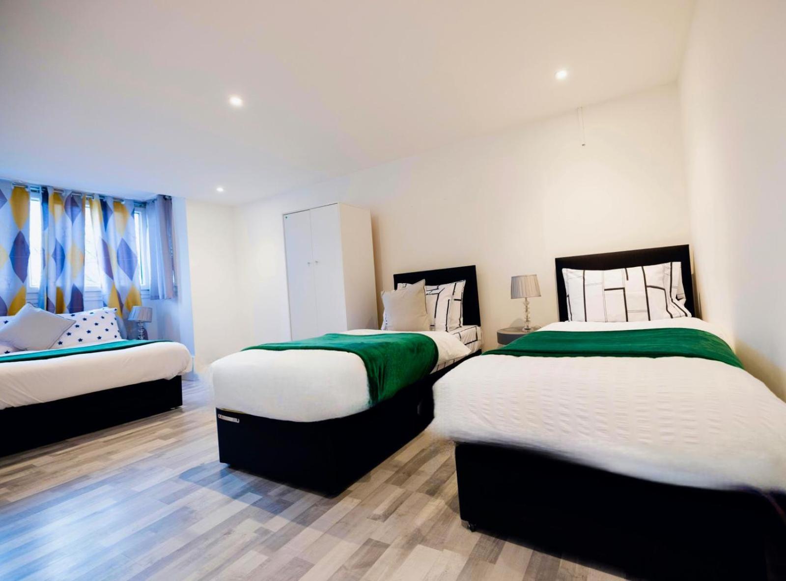 Apartment 2 Bedrooms-6guests-veryspacious-freeparking-wifi *