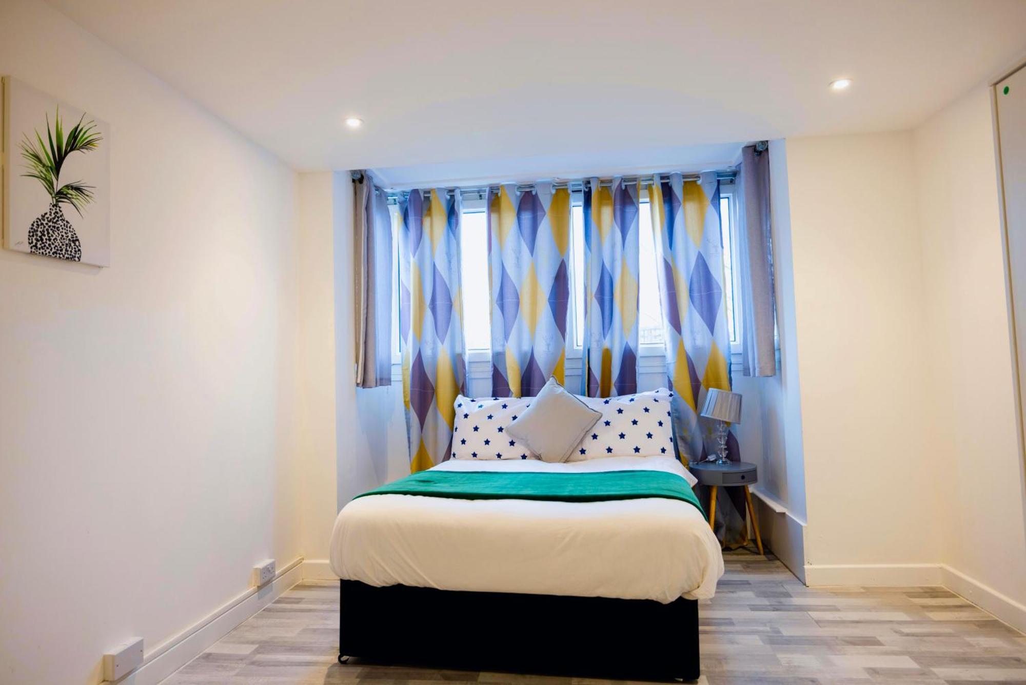 Apartment 2 Bedrooms-6guests-veryspacious-freeparking-wifi London