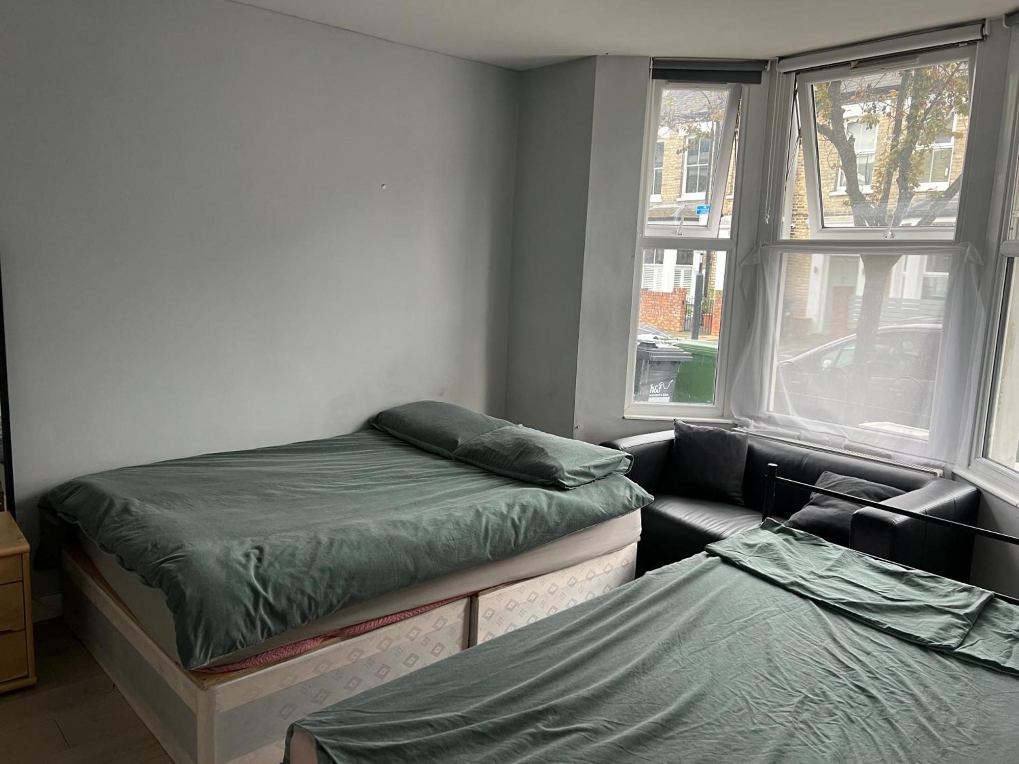 Hostal Sterne Street 4 Person *