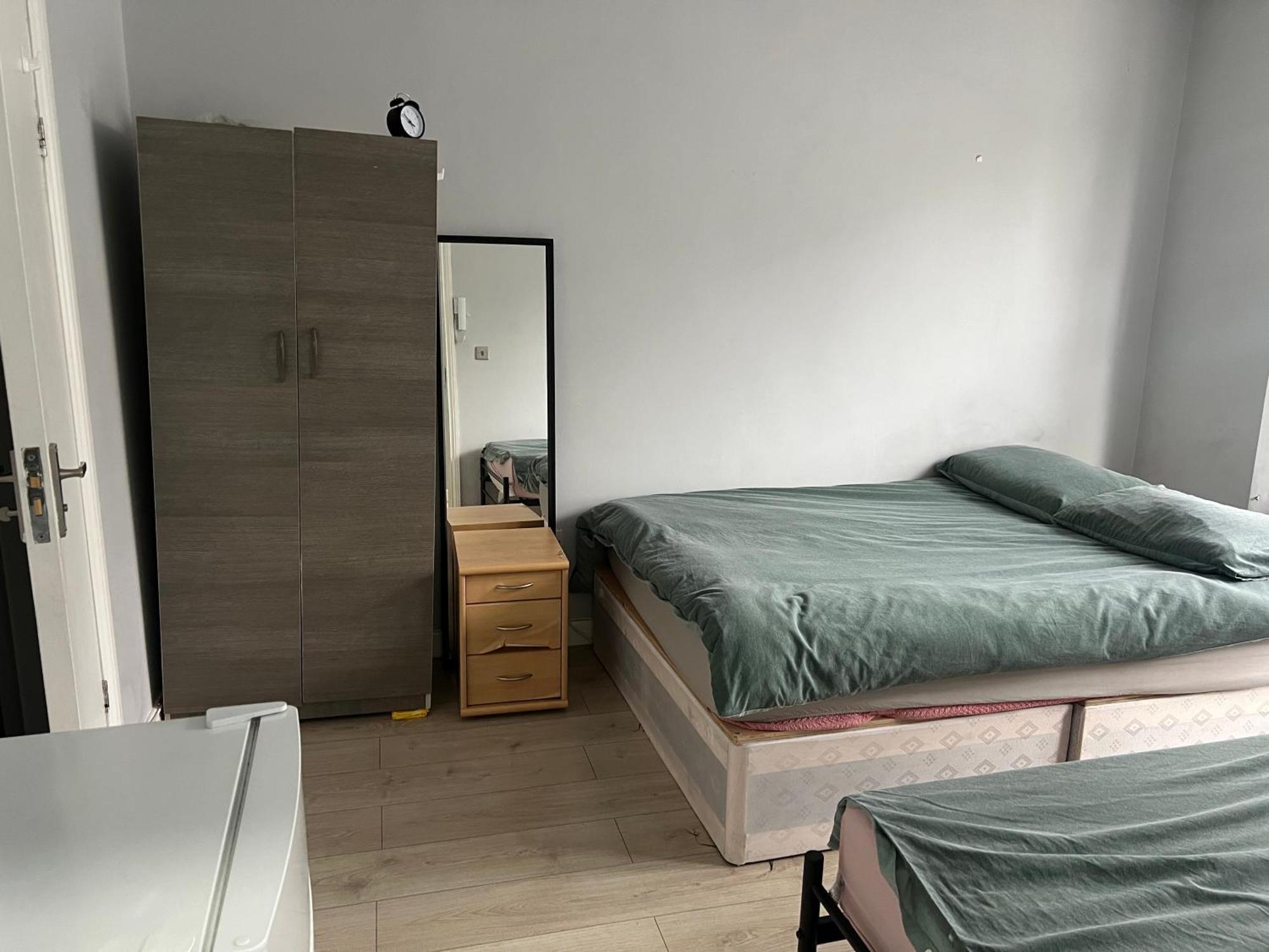 Hostal Sterne Street 4 Person *
