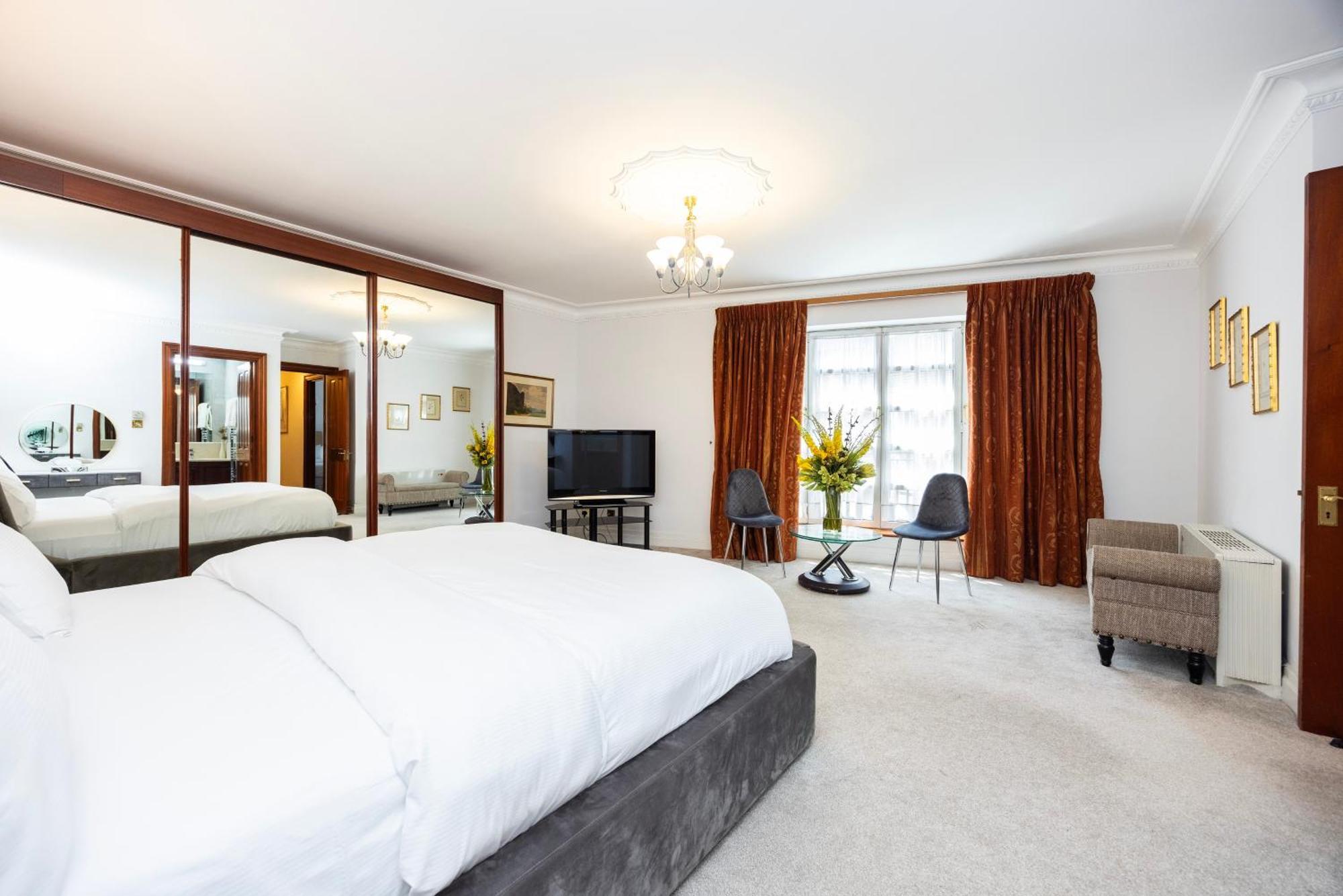Carlton Court - Mayfair 5* Londres